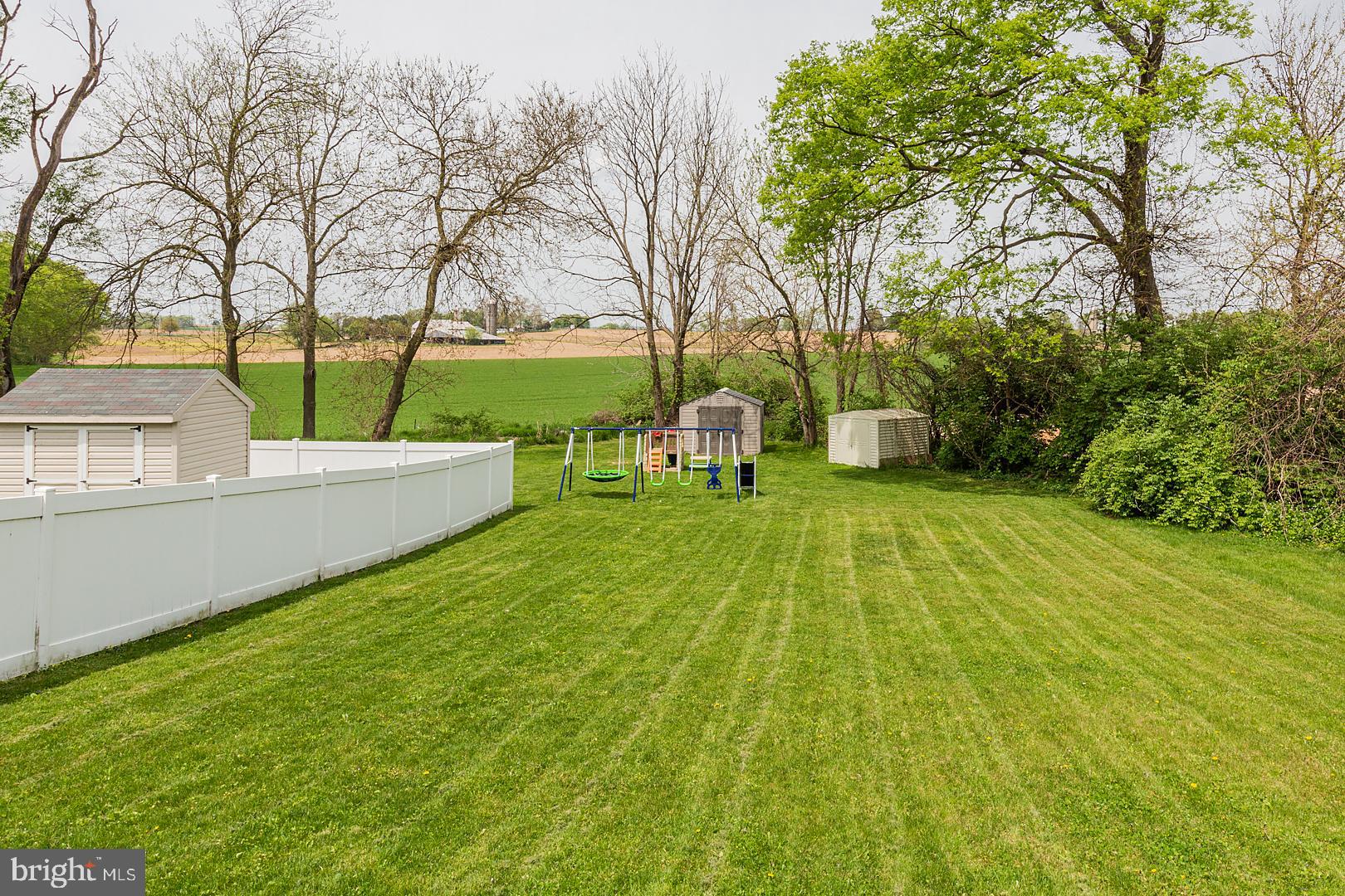 LONGWOOD SQUARE - Residential