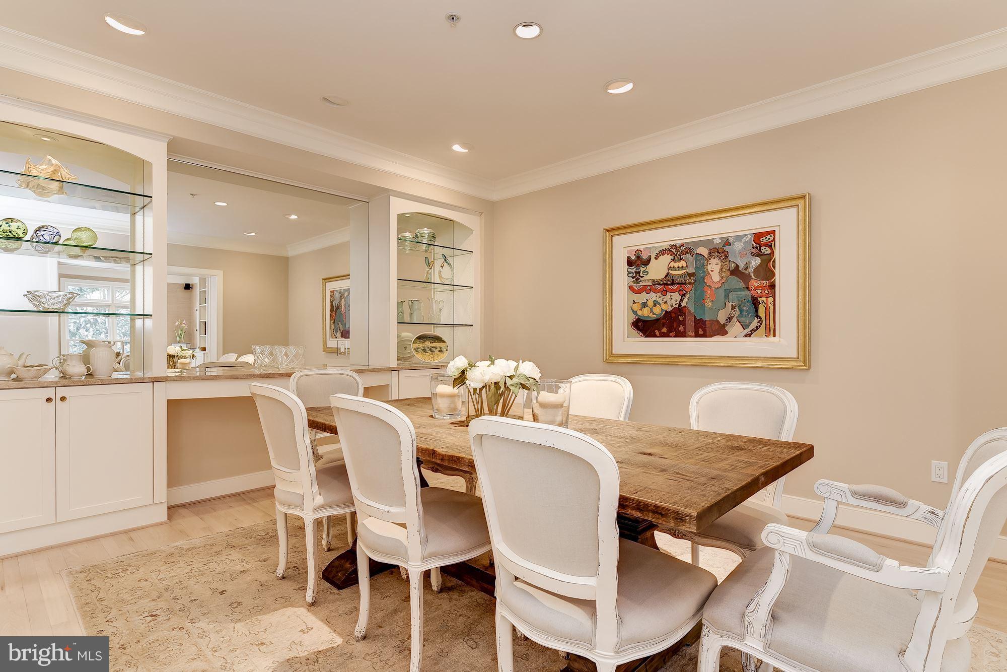 RIVER FALLS - Residential