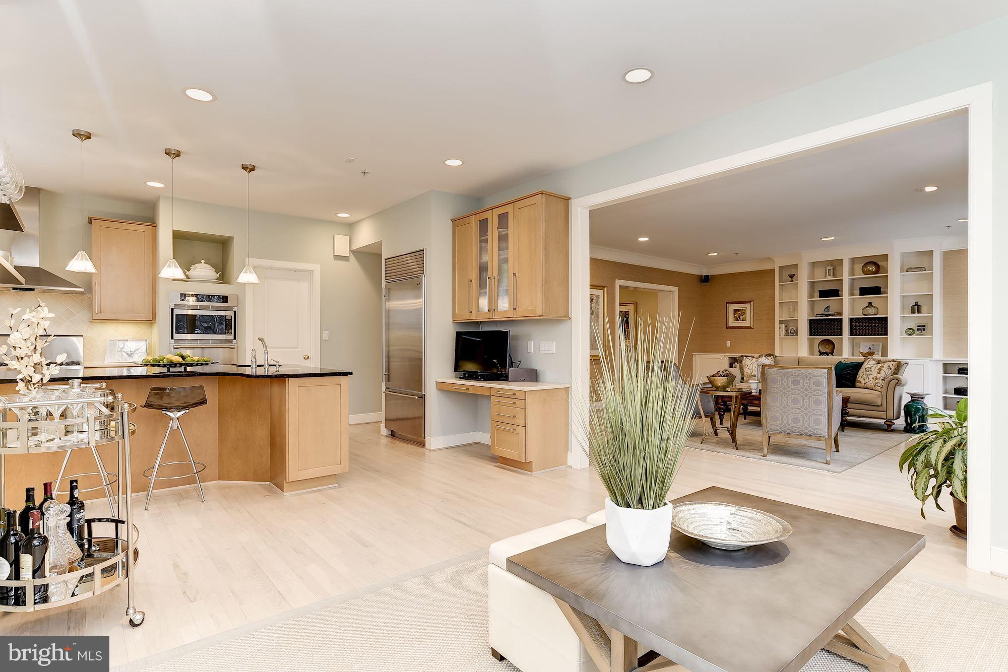 RIVER FALLS - Residential