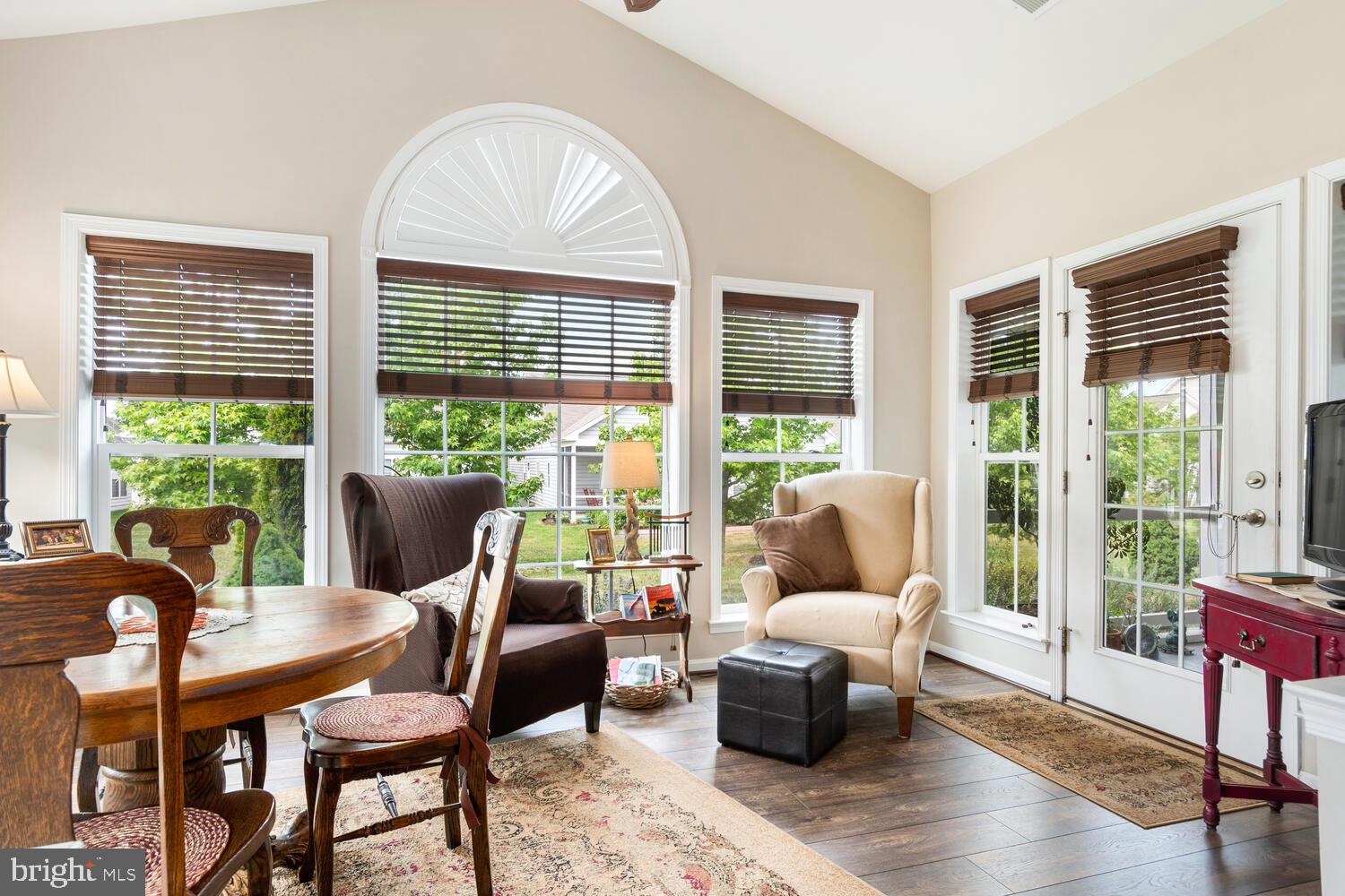 SYMPHONY VILLAGE AT CENTREVILLE - Residential