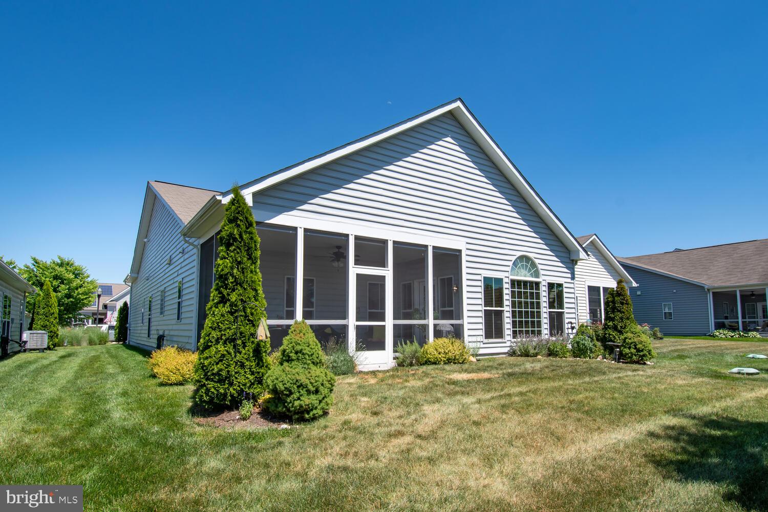 SYMPHONY VILLAGE AT CENTREVILLE - Residential