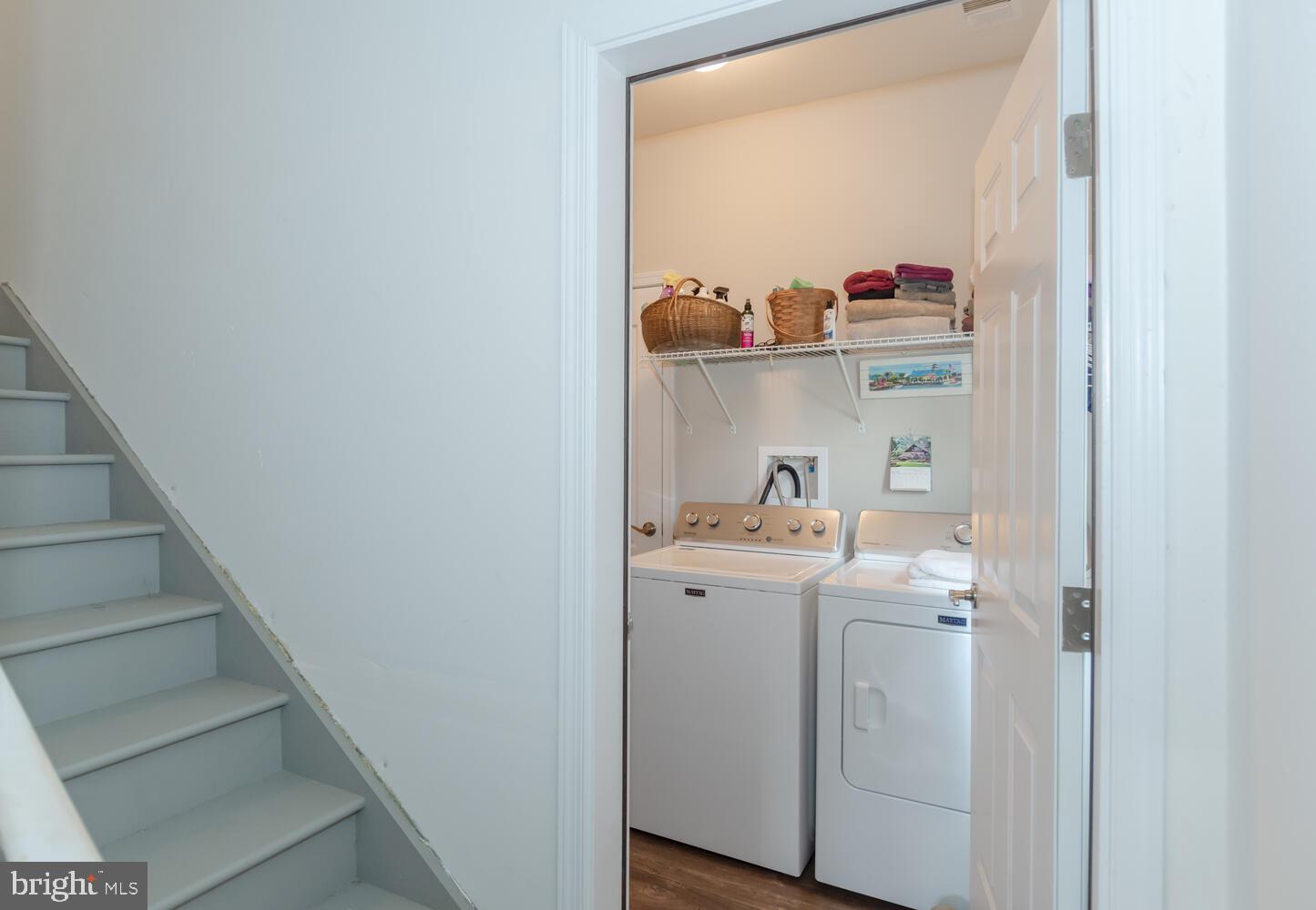 SYMPHONY VILLAGE AT CENTREVILLE - Residential