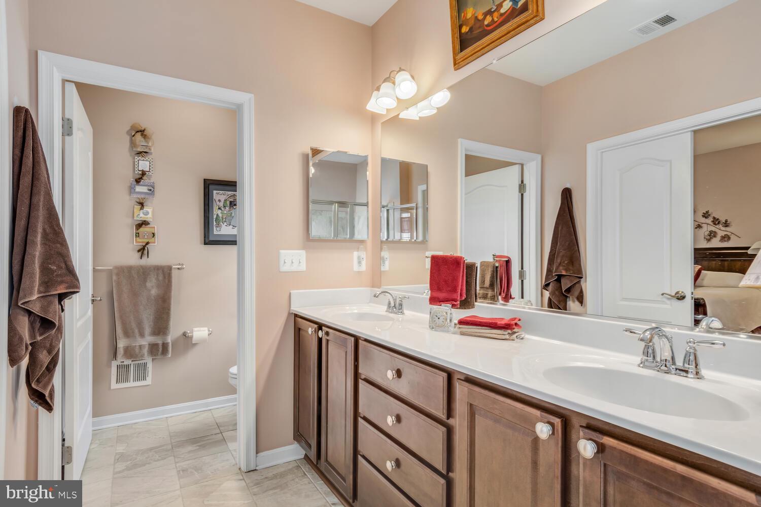 SYMPHONY VILLAGE AT CENTREVILLE - Residential