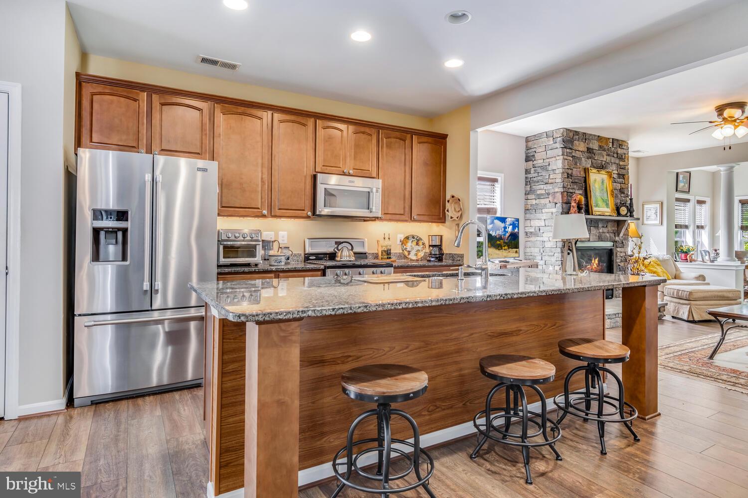 SYMPHONY VILLAGE AT CENTREVILLE - Residential