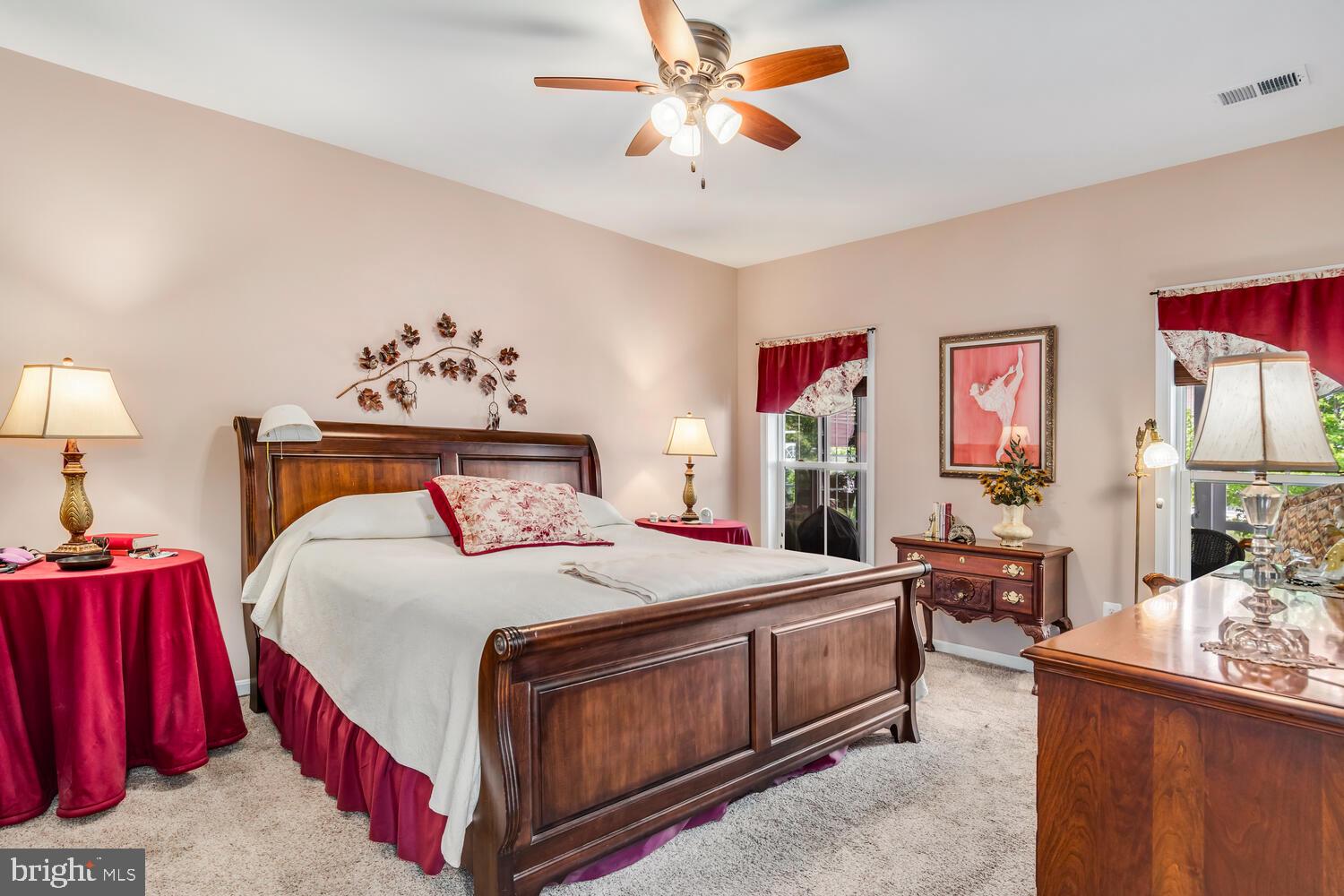 SYMPHONY VILLAGE AT CENTREVILLE - Residential