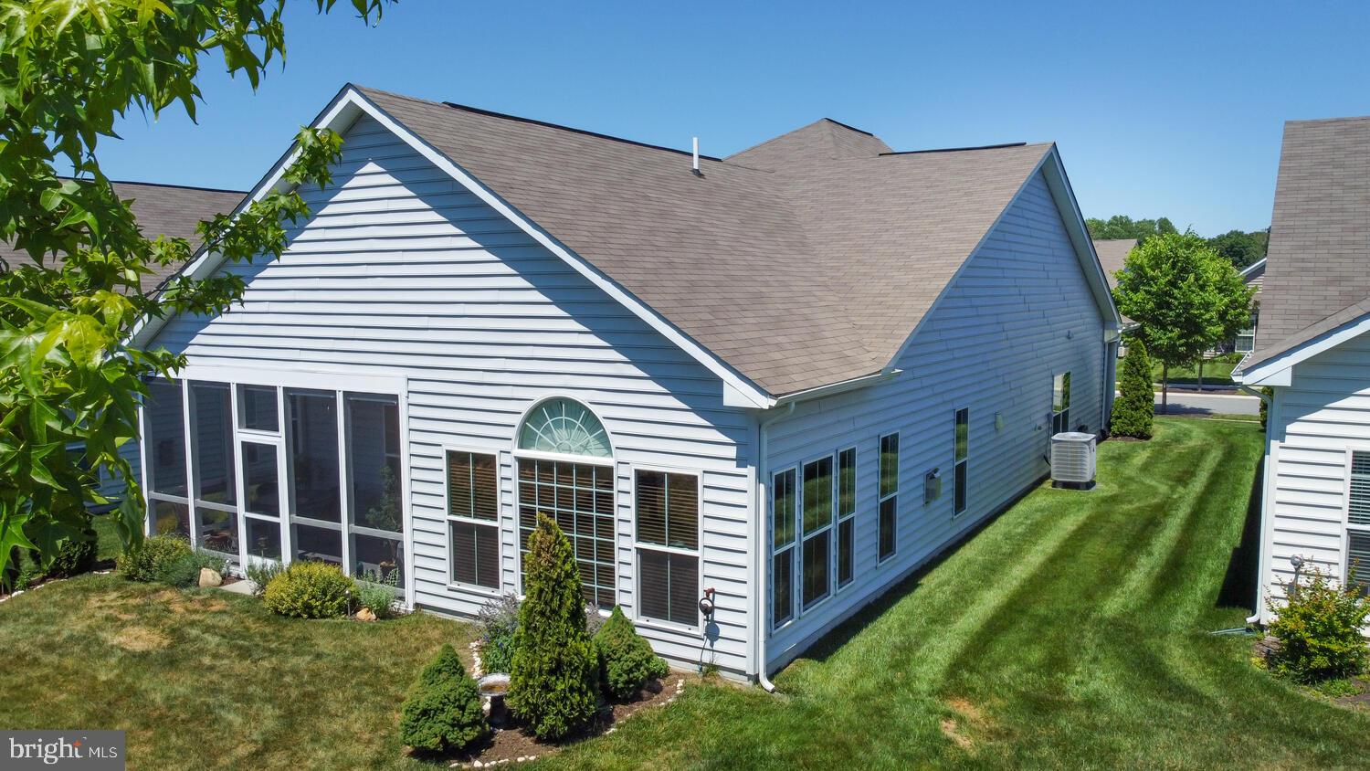 SYMPHONY VILLAGE AT CENTREVILLE - Residential