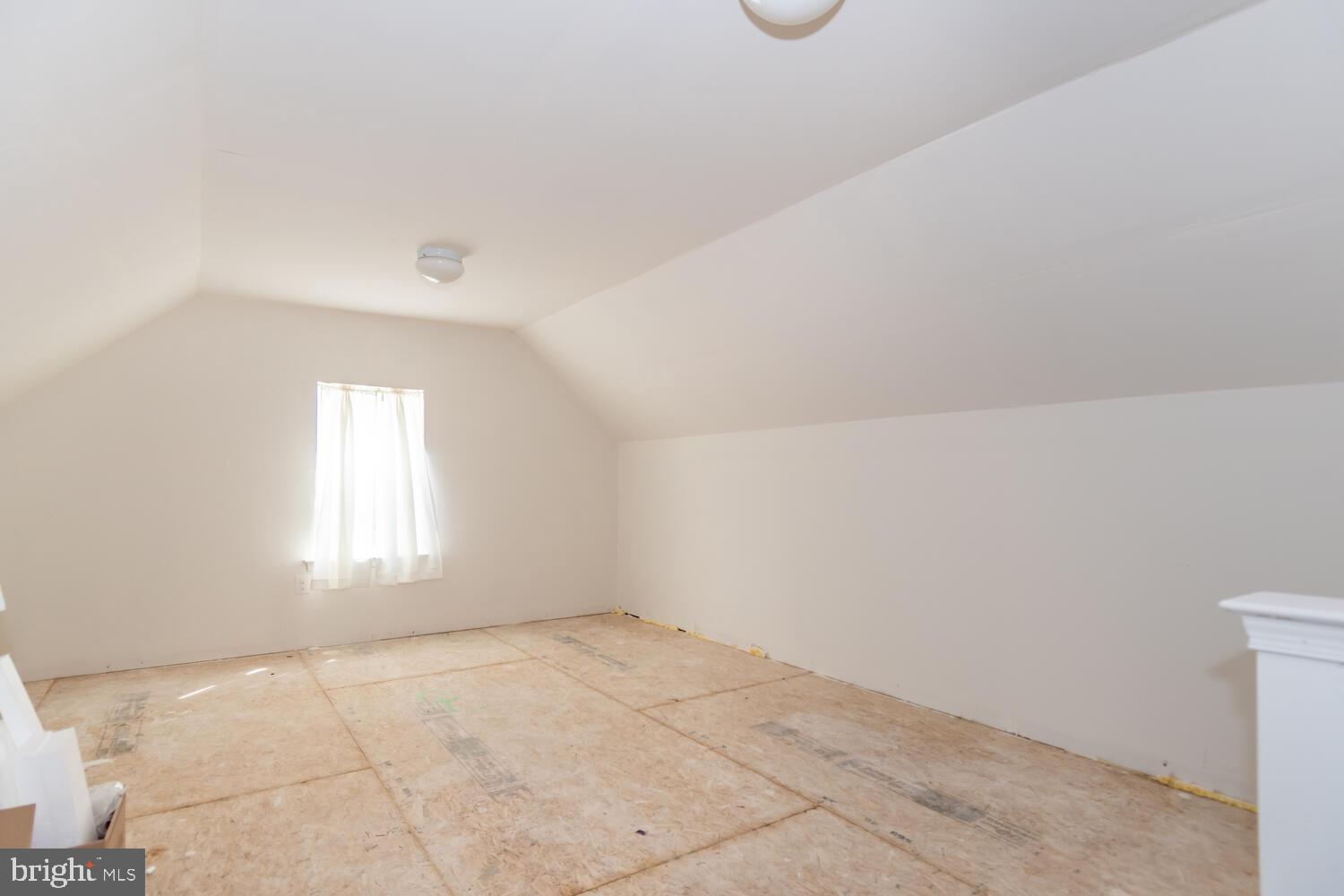 SYMPHONY VILLAGE AT CENTREVILLE - Residential