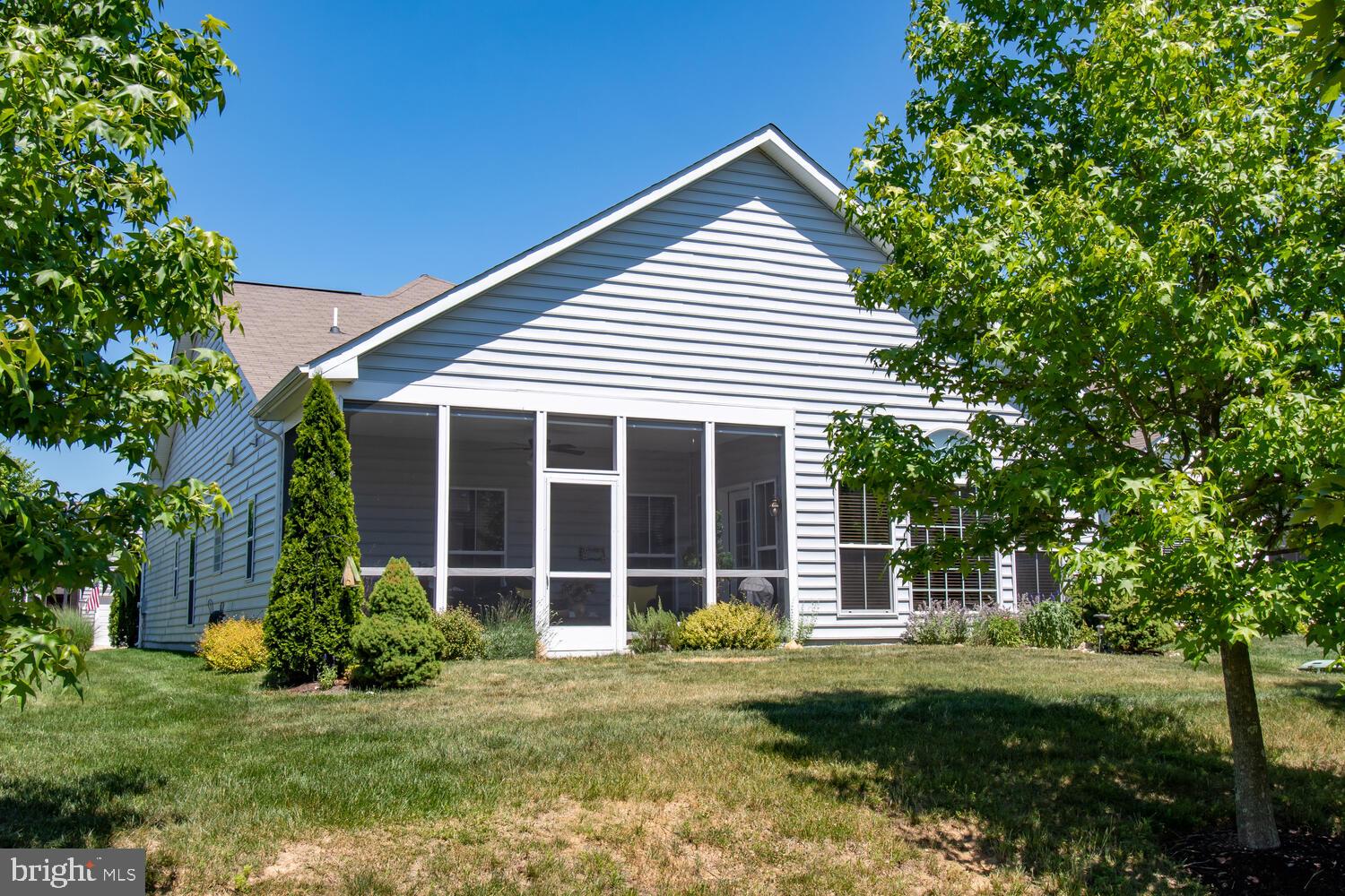 SYMPHONY VILLAGE AT CENTREVILLE - Residential