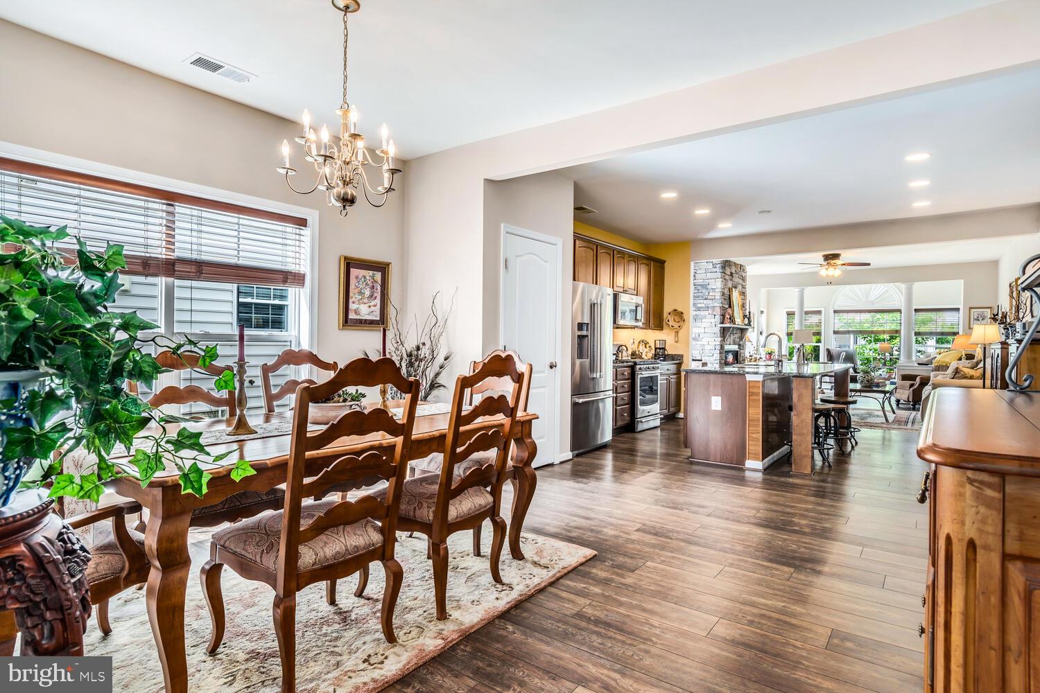 SYMPHONY VILLAGE AT CENTREVILLE - Residential