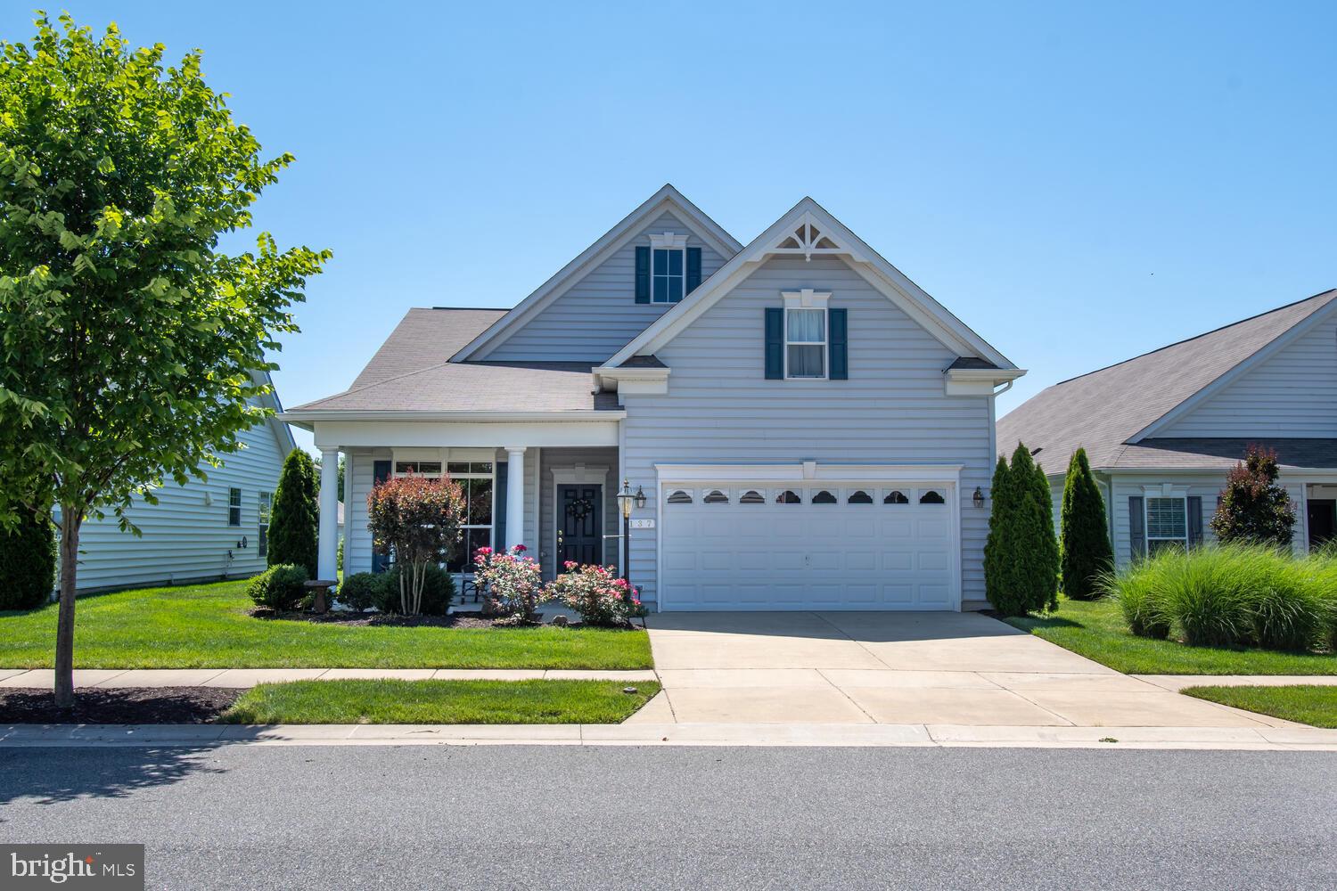 SYMPHONY VILLAGE AT CENTREVILLE - Residential