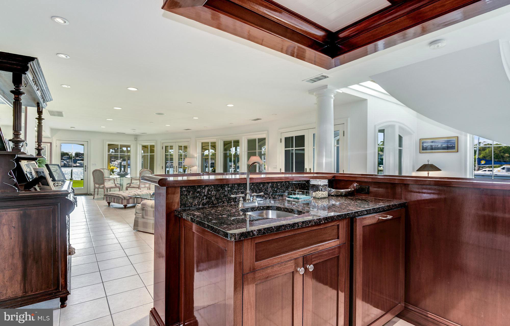 HISTORIC DISTRICT - Residential