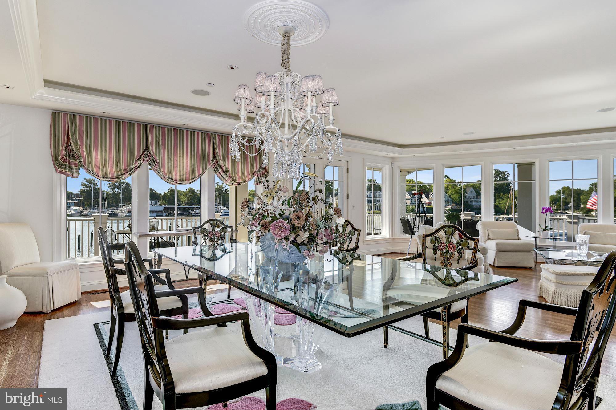 HISTORIC DISTRICT - Residential