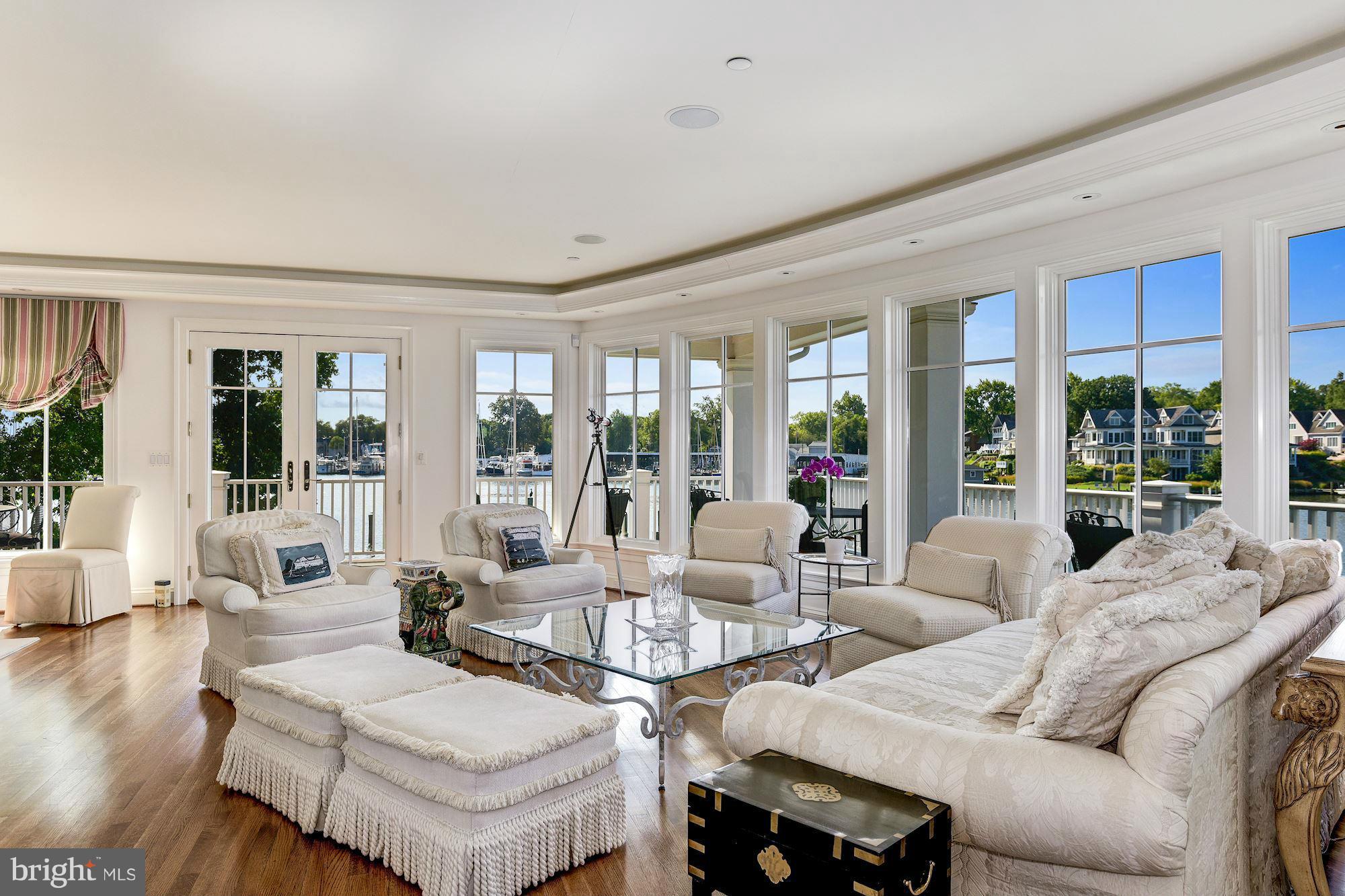 HISTORIC DISTRICT - Residential