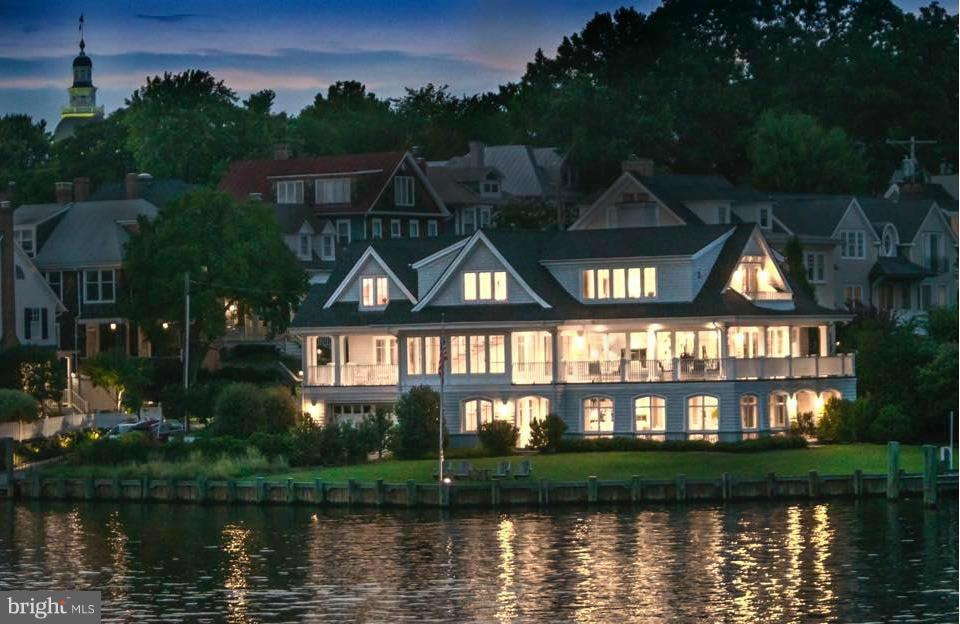 HISTORIC DISTRICT - Residential