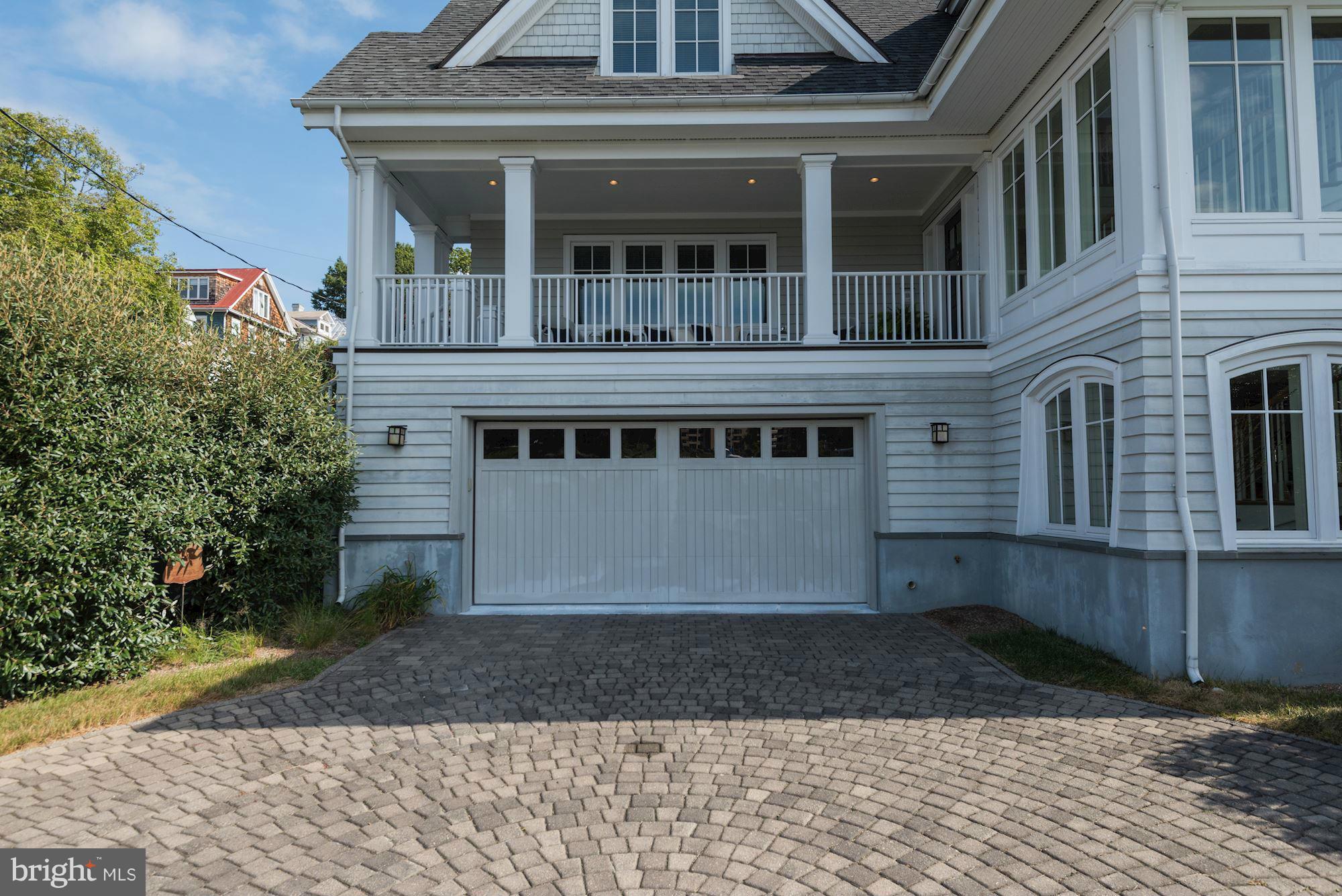 HISTORIC DISTRICT - Residential