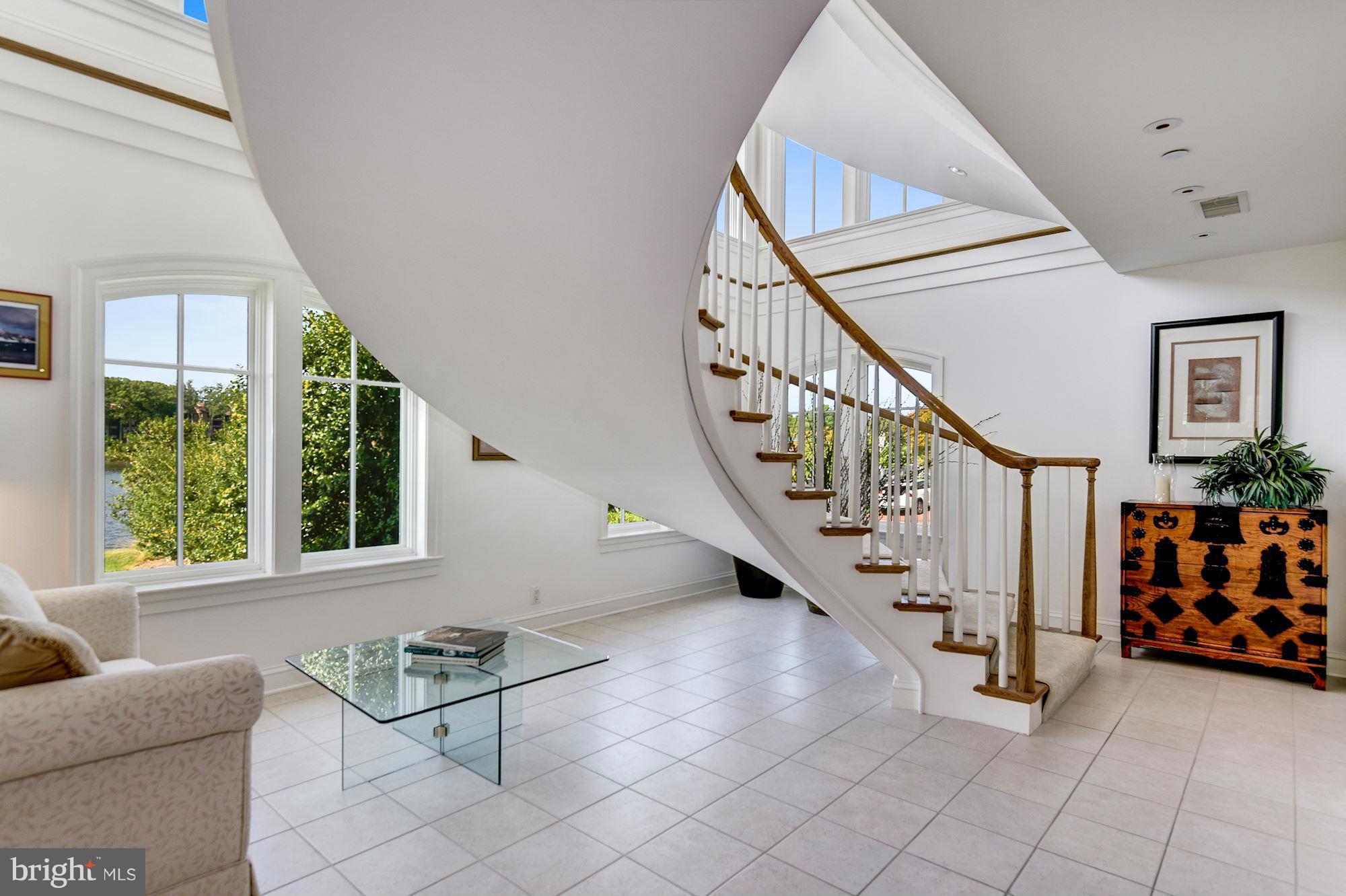 HISTORIC DISTRICT - Residential