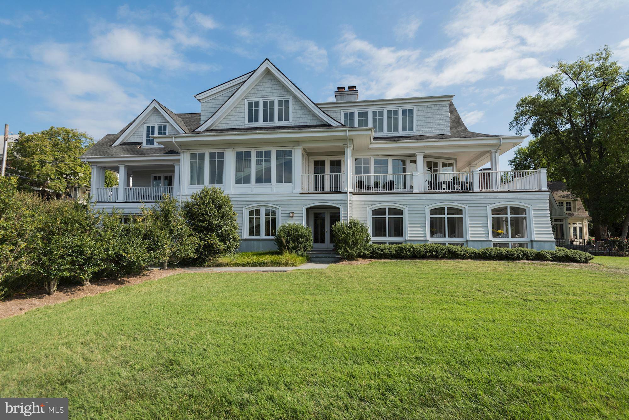 HISTORIC DISTRICT - Residential