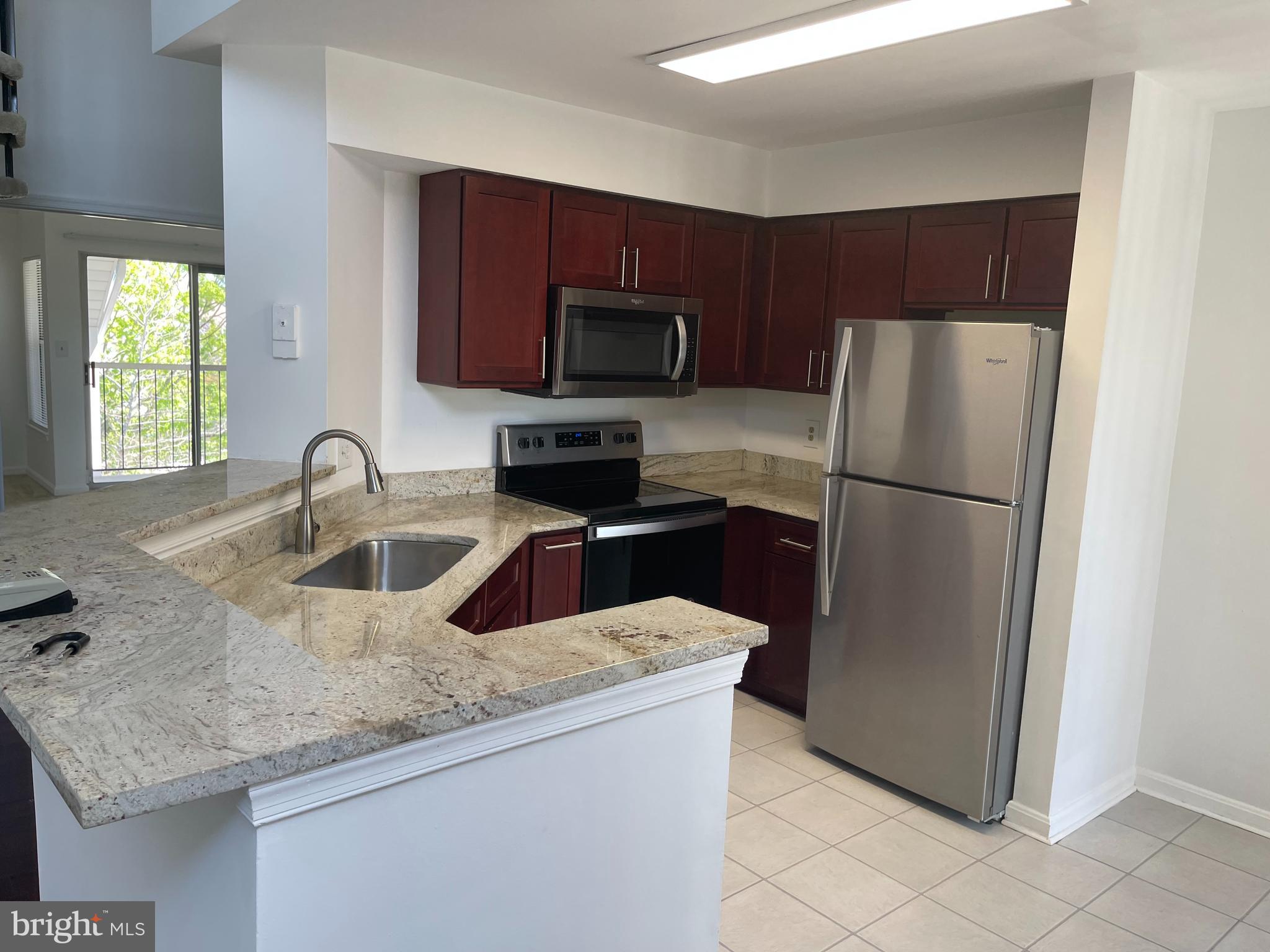 THE VISTAS - Residential Lease