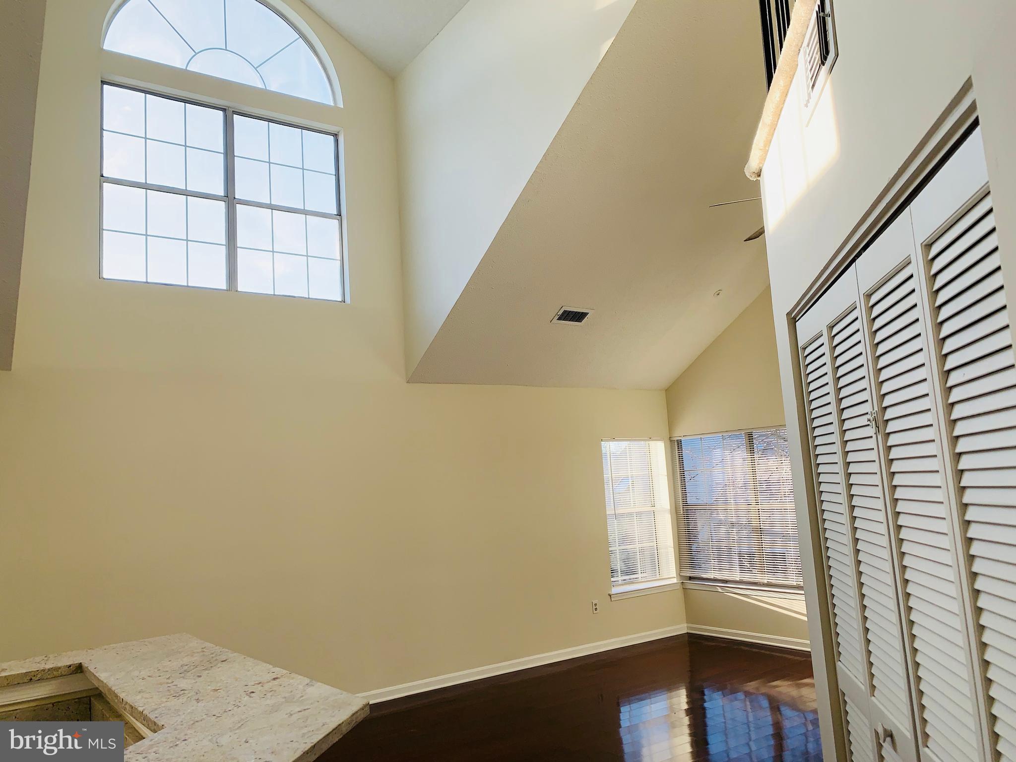 THE VISTAS - Residential Lease