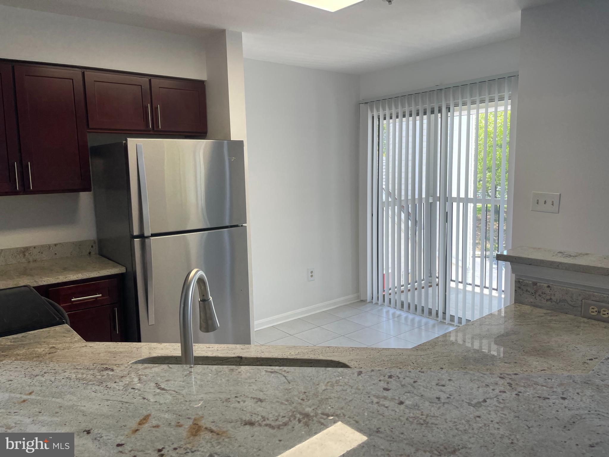 THE VISTAS - Residential Lease