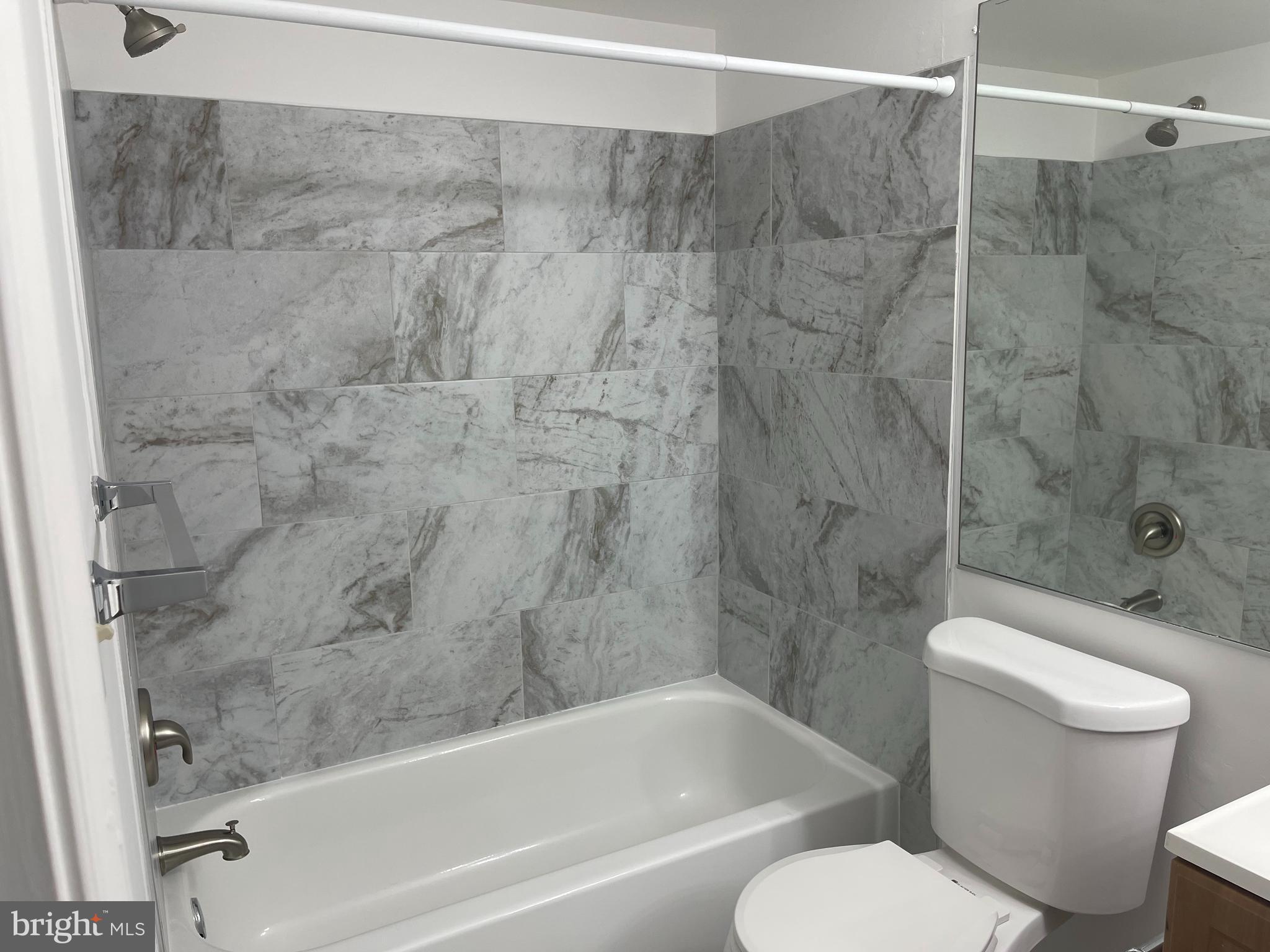 THE VISTAS - Residential Lease