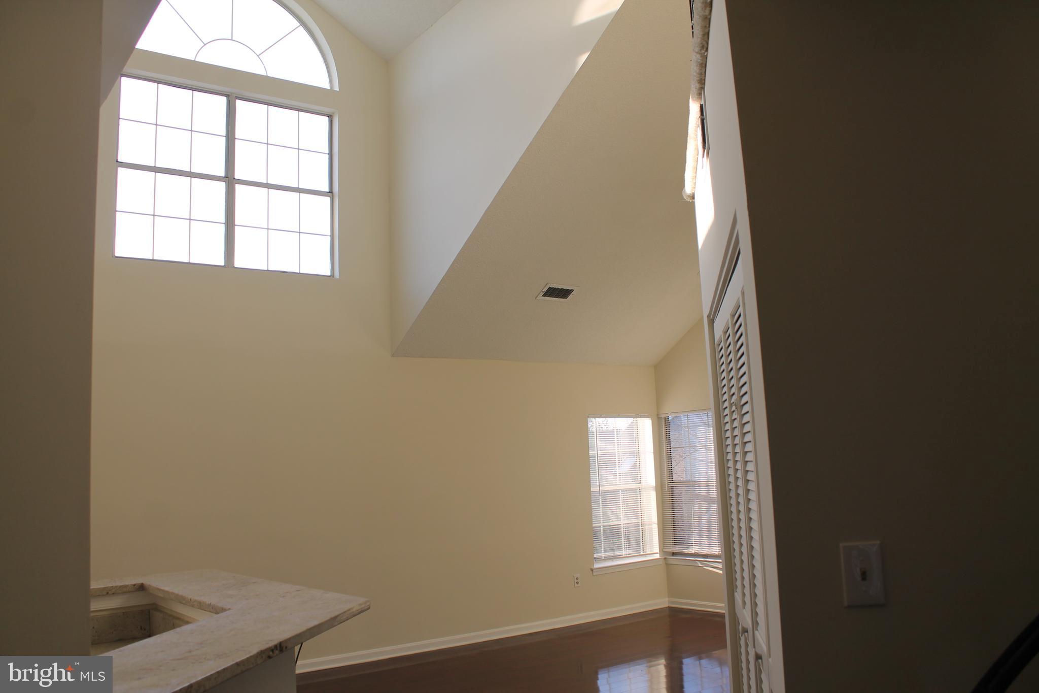 THE VISTAS - Residential Lease