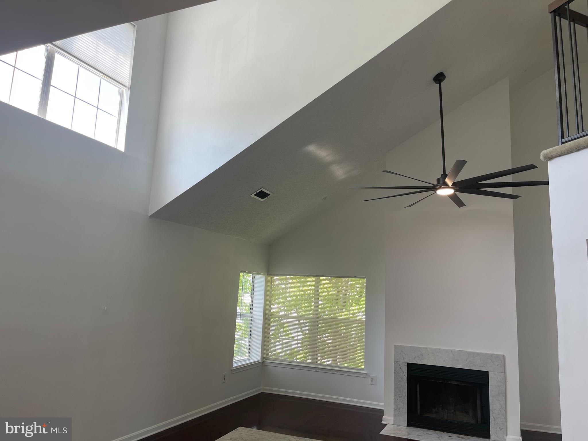 THE VISTAS - Residential Lease