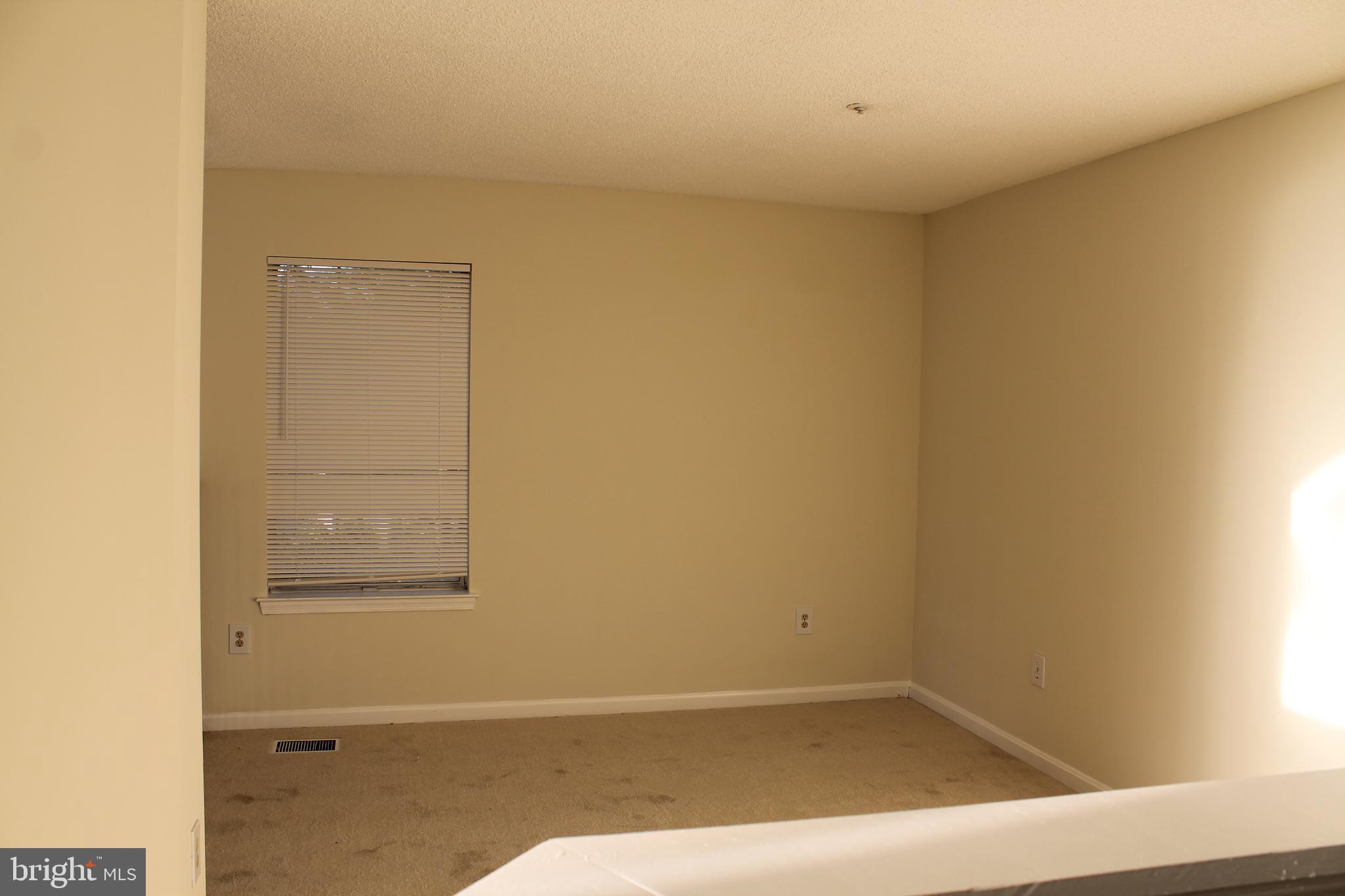 THE VISTAS - Residential Lease