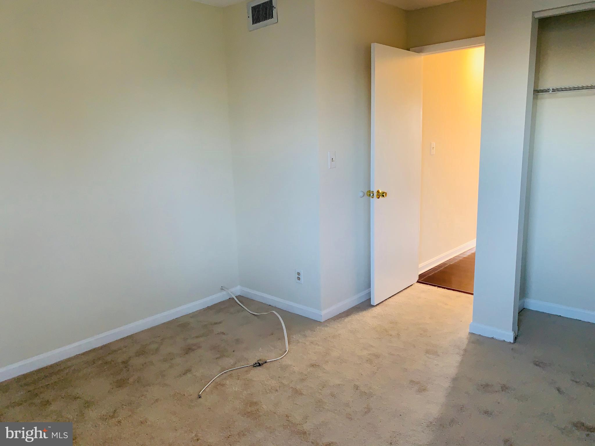 THE VISTAS - Residential Lease