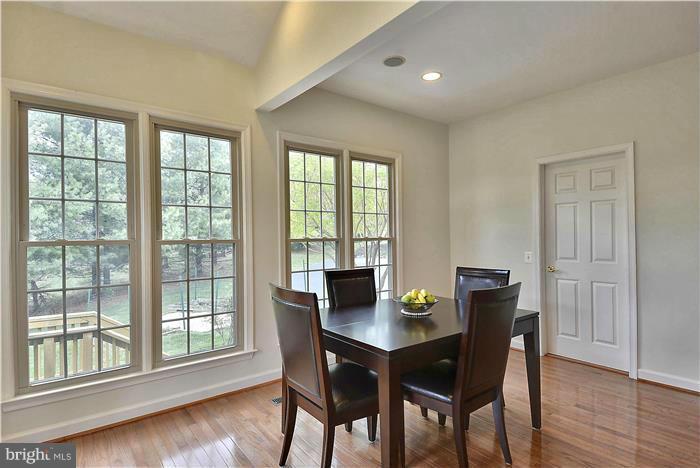 LOCKMAR - Residential