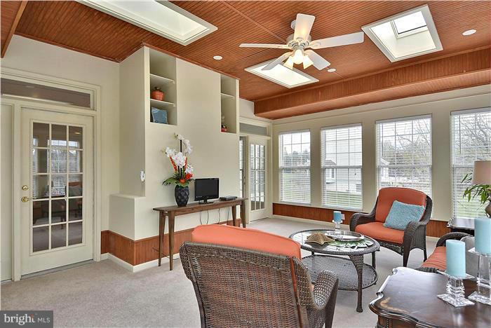 LOCKMAR - Residential