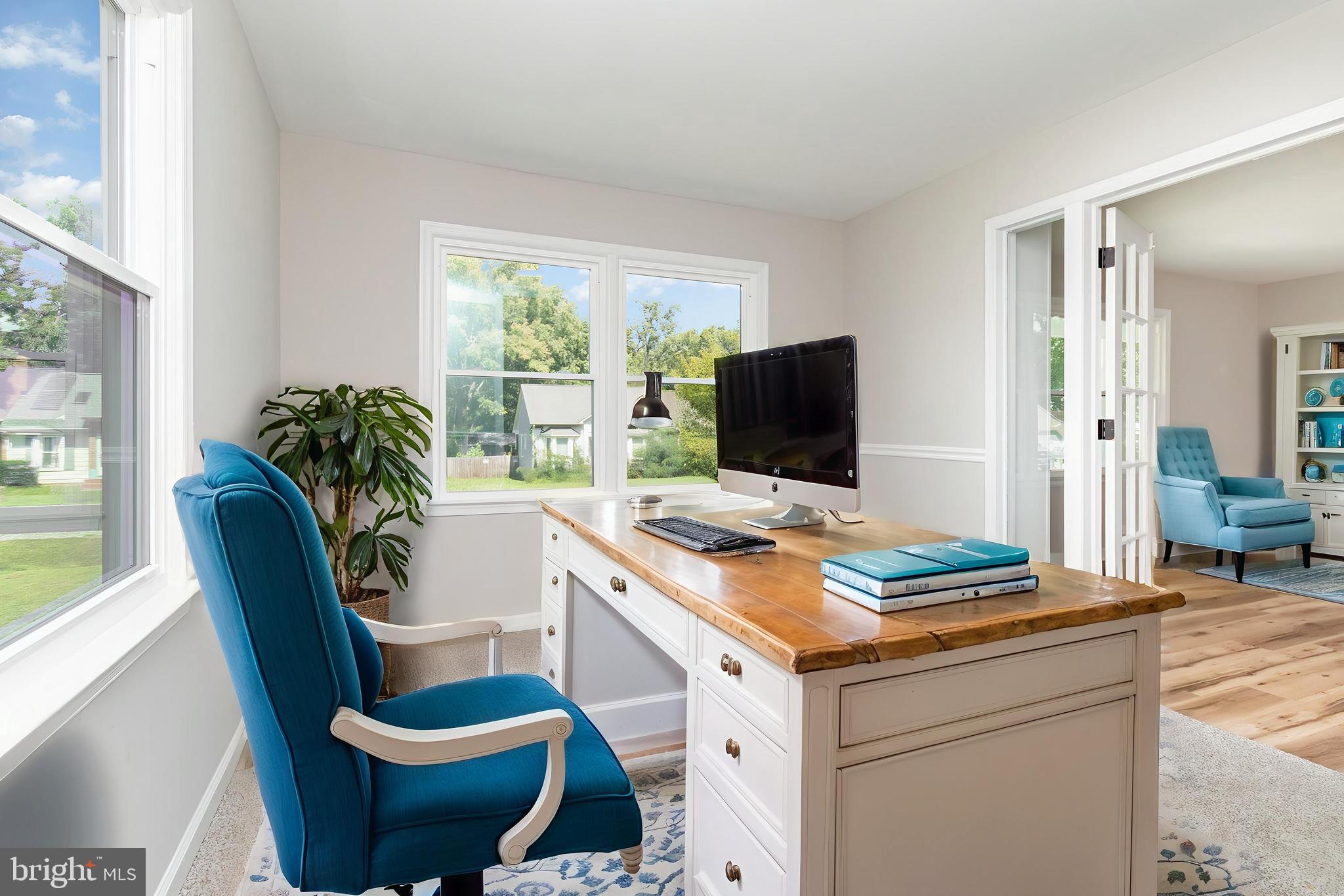 DEVONNE WOODS - Residential