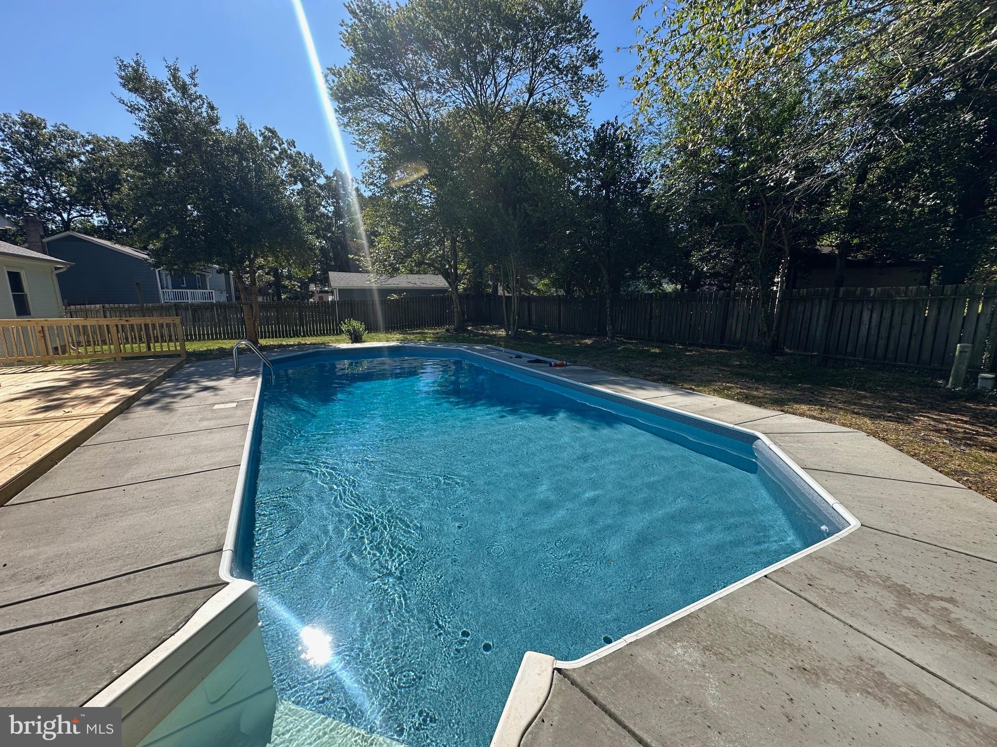 DEVONNE WOODS - Residential