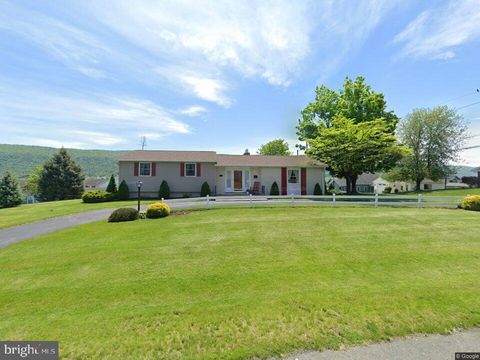 Homes For Sale - 102 Poe Street<br/> Mifflin County, BELLEVILLE, PA 17004