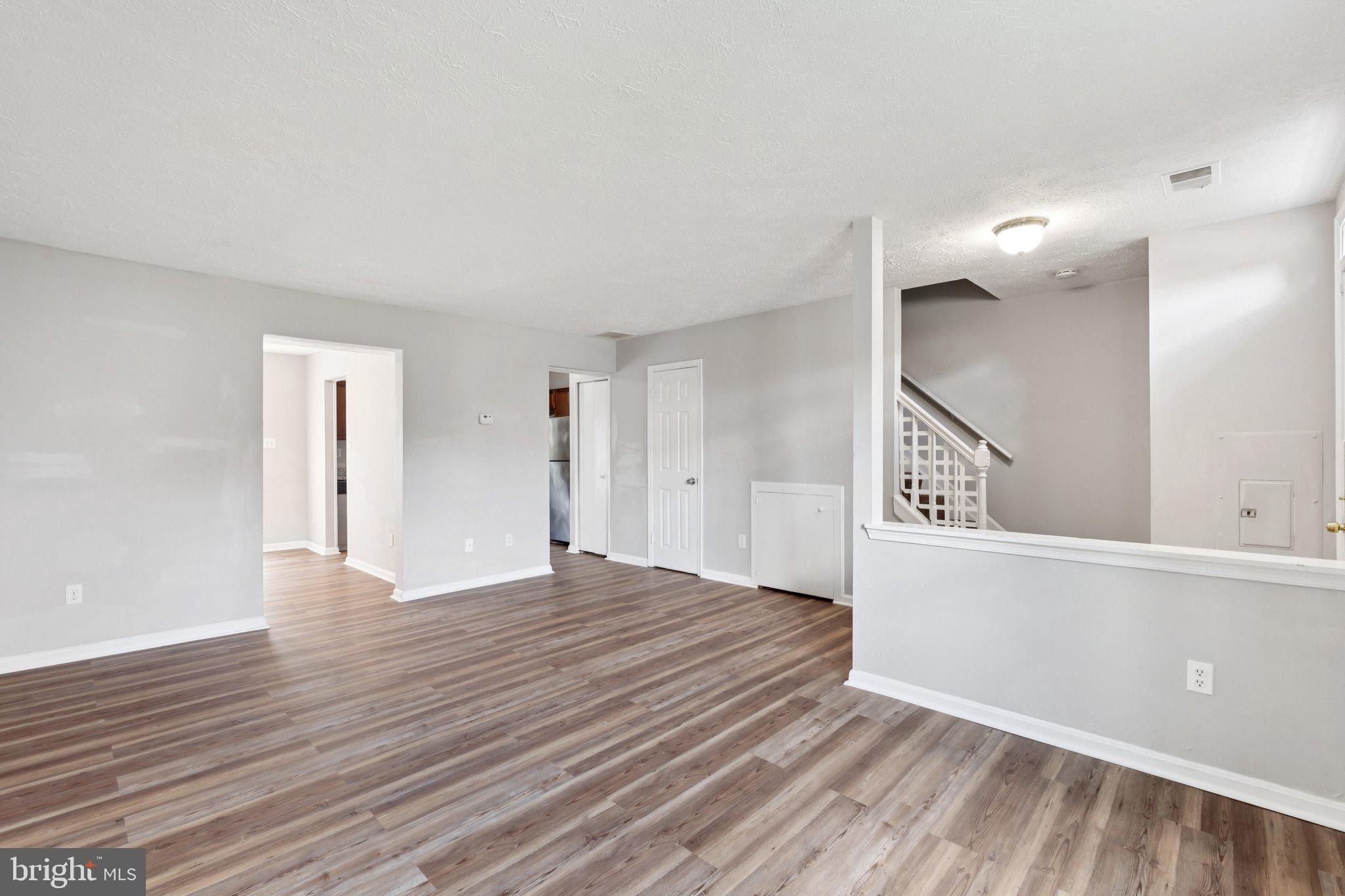 CARROLLS GREEN - Residential