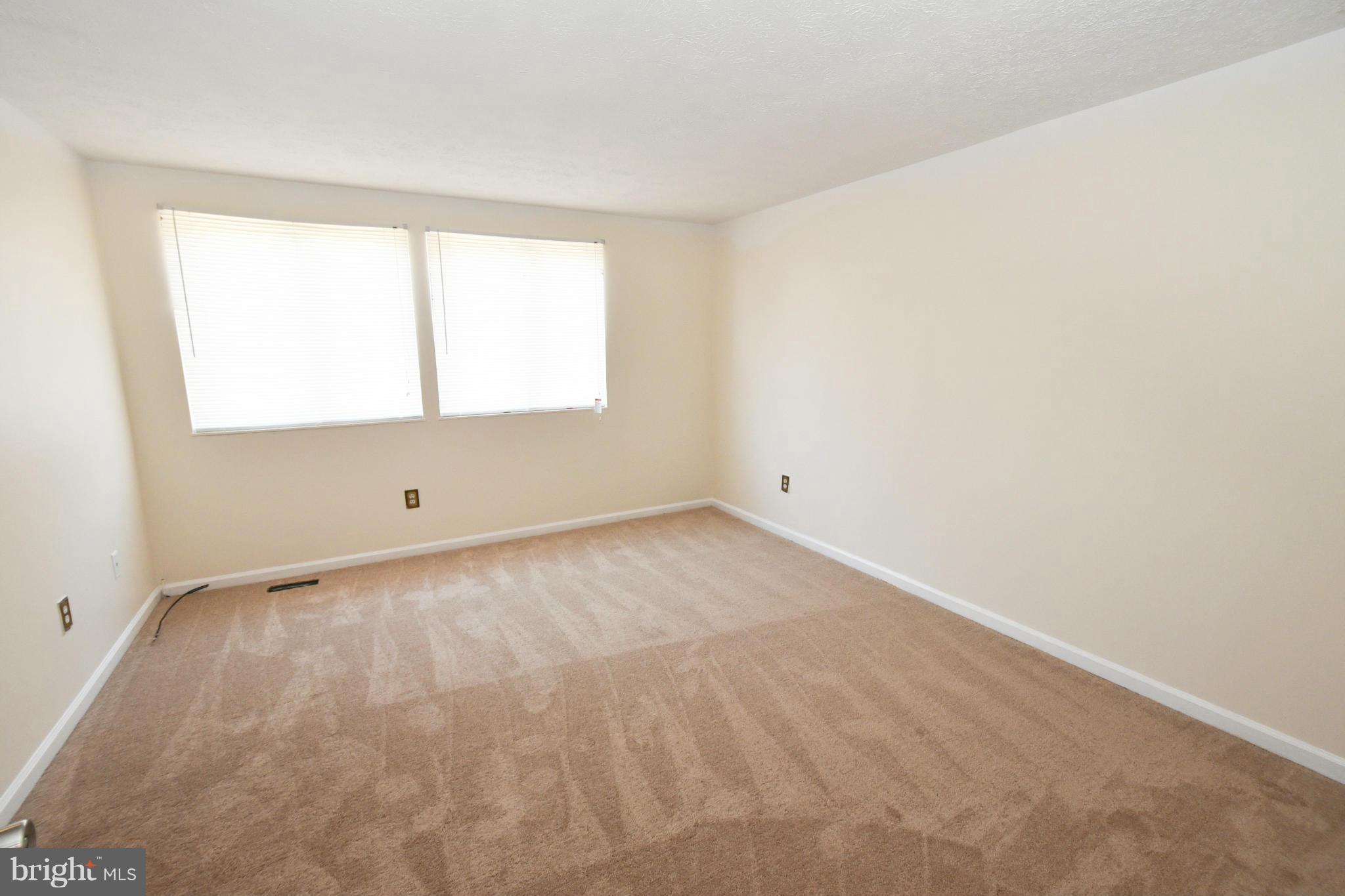 HEATHER GLEN - Residential