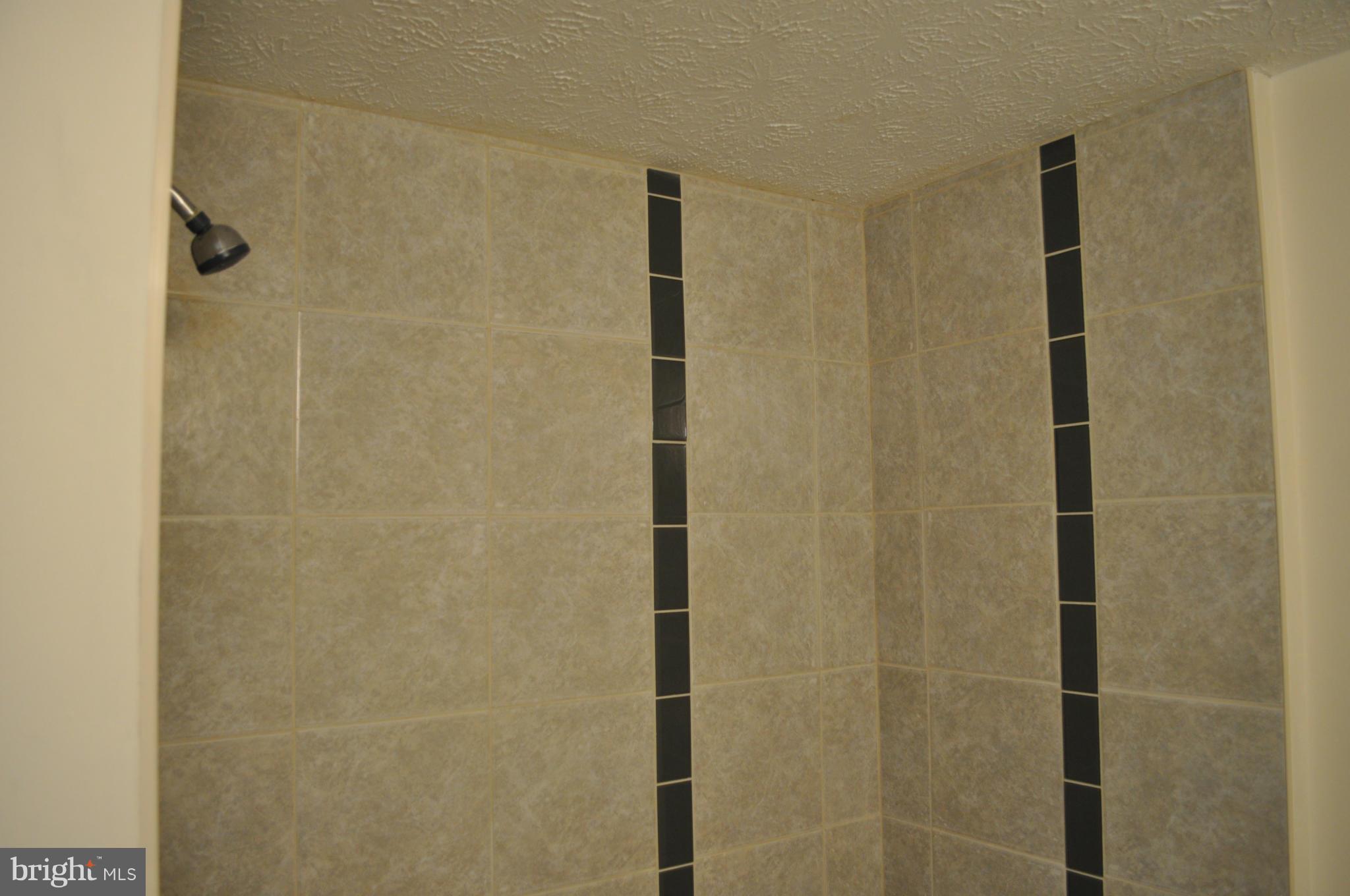 HEATHER GLEN - Residential