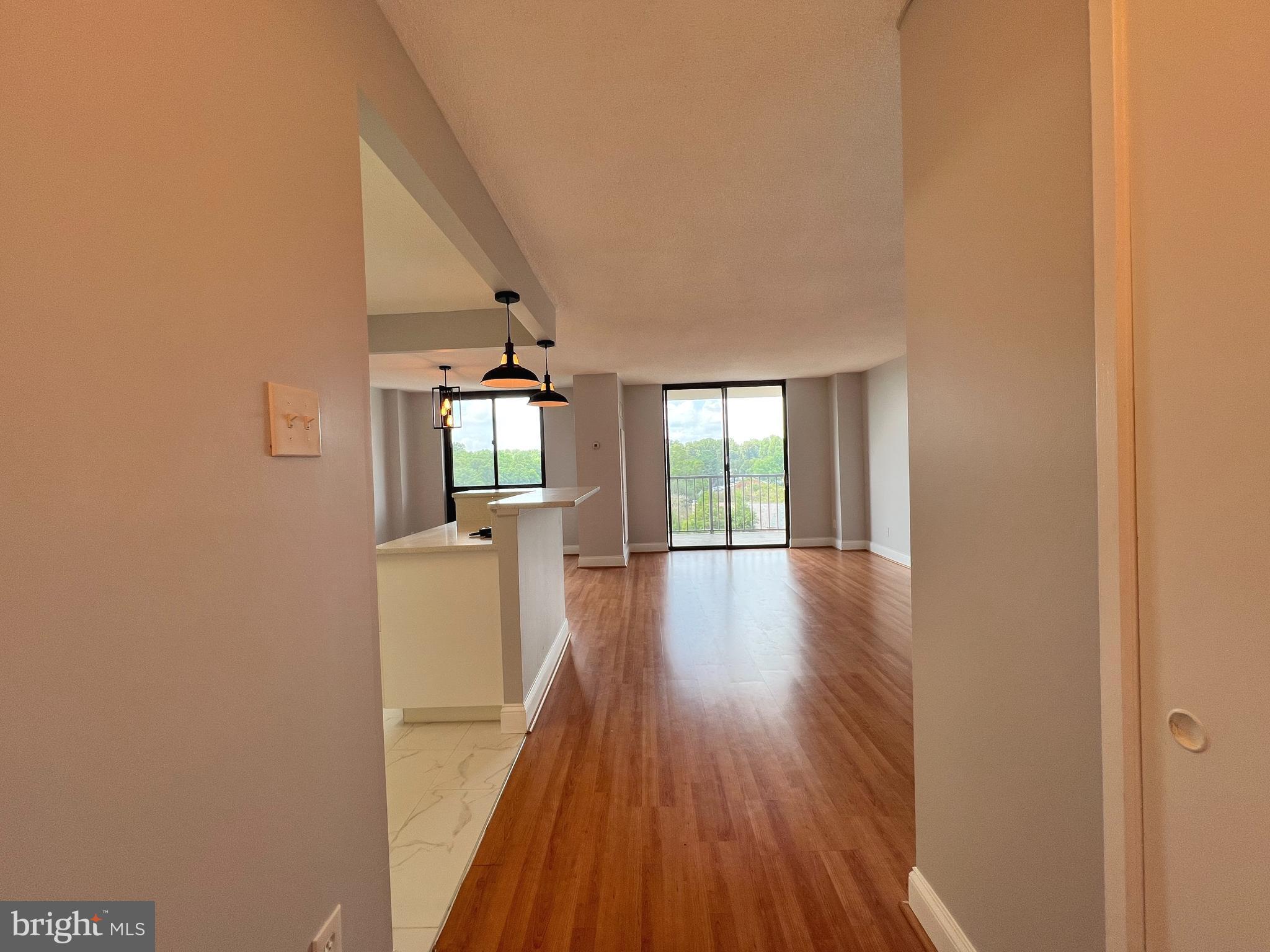 WESTLAKE PARK - Residential Lease