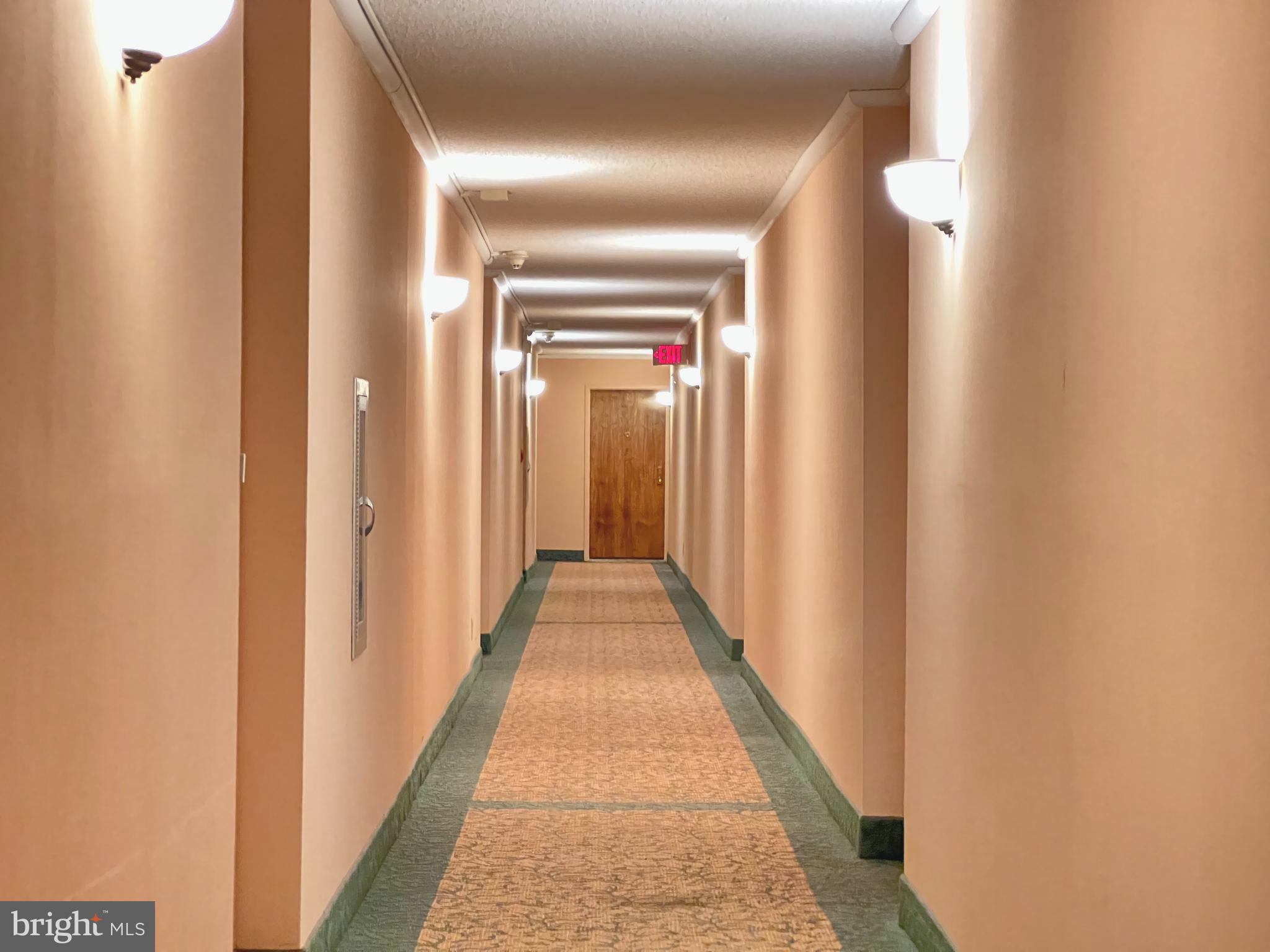 WESTLAKE PARK - Residential Lease