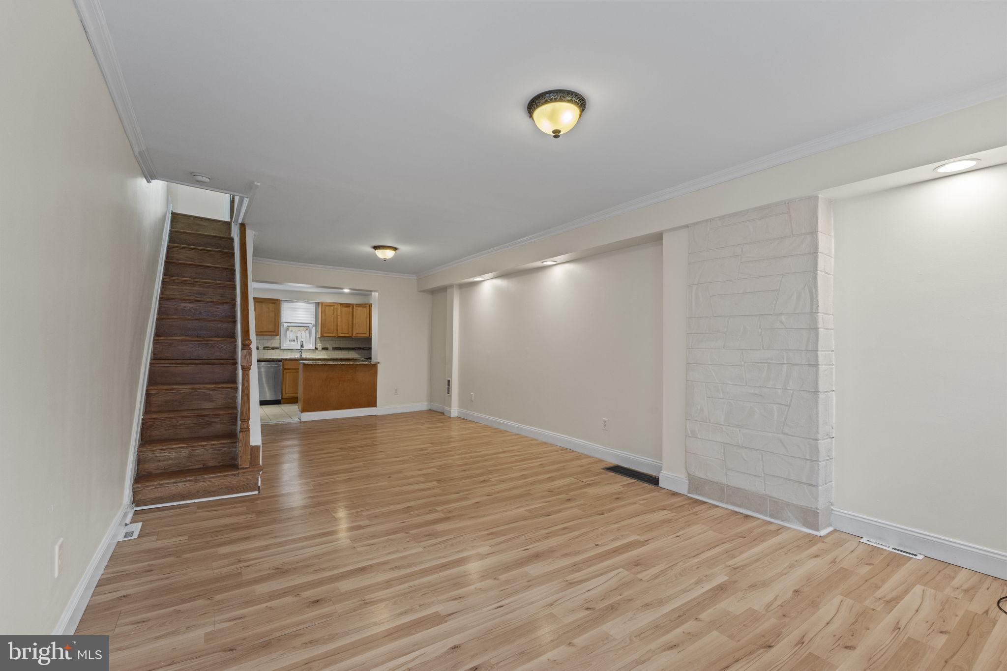 POINT BREEZE - Residential Lease