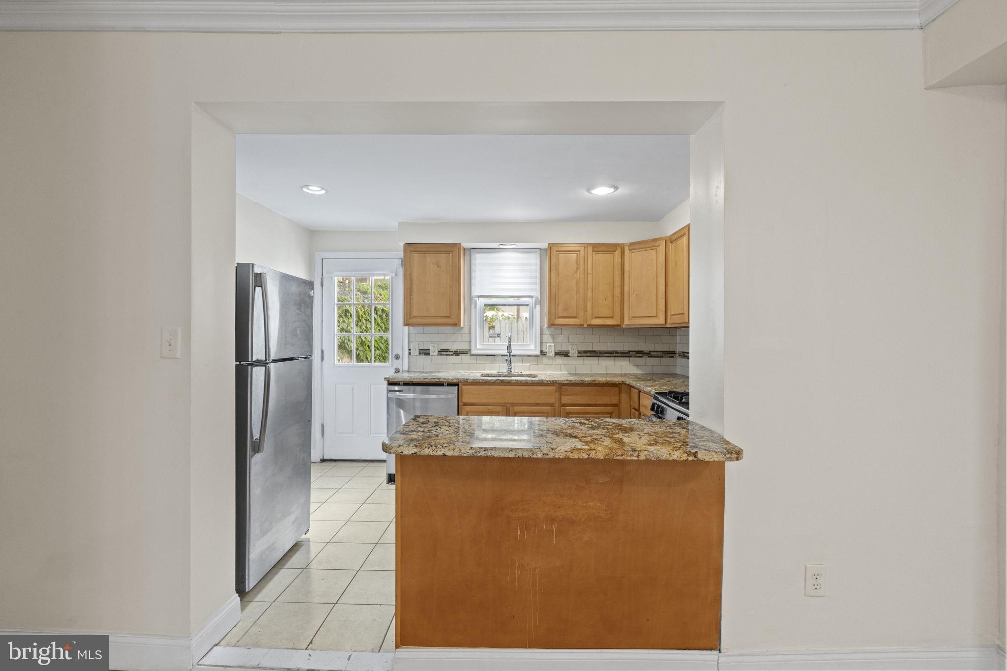 POINT BREEZE - Residential Lease