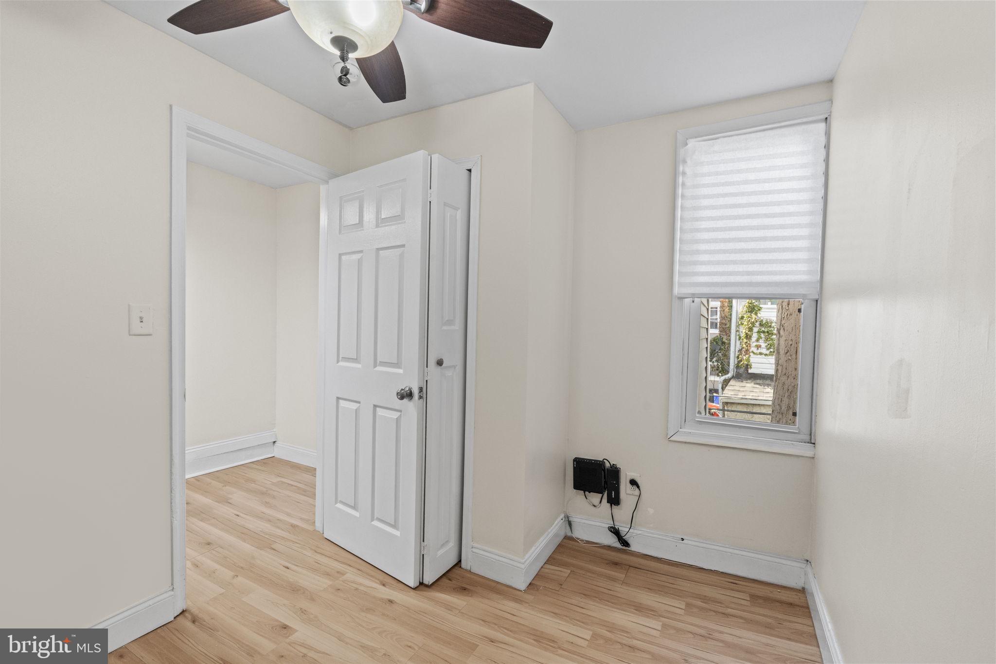 POINT BREEZE - Residential Lease