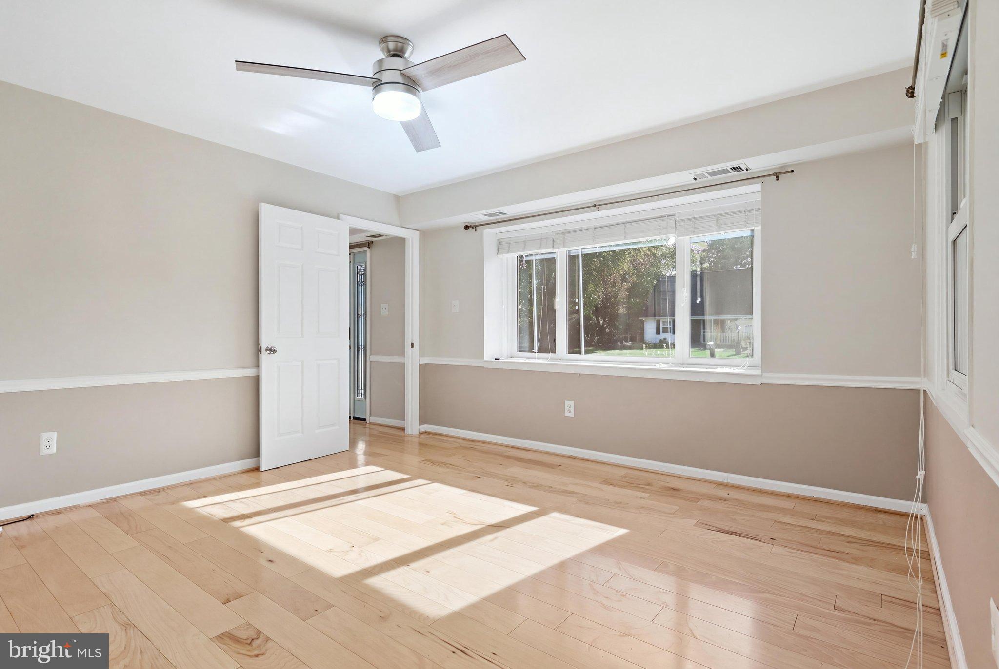 4111 MEADOW HILL LANE