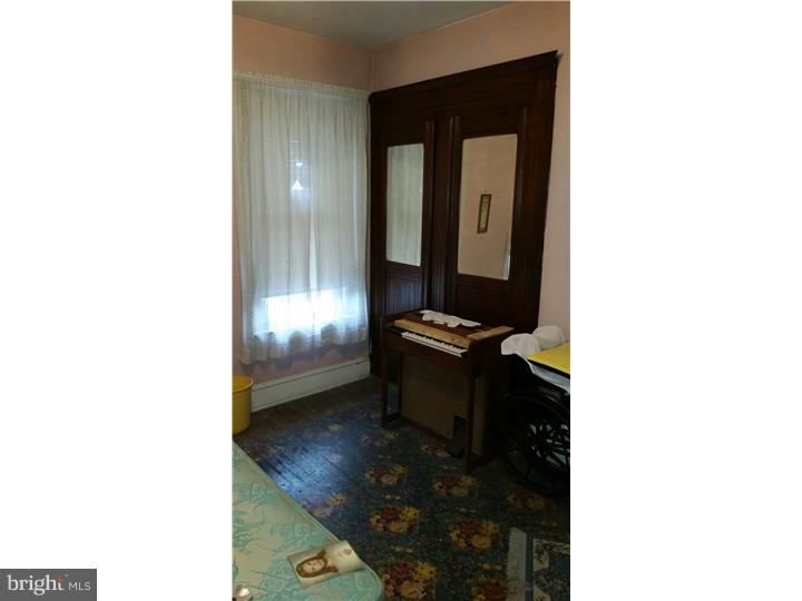 PORT RICHMOND - Residential