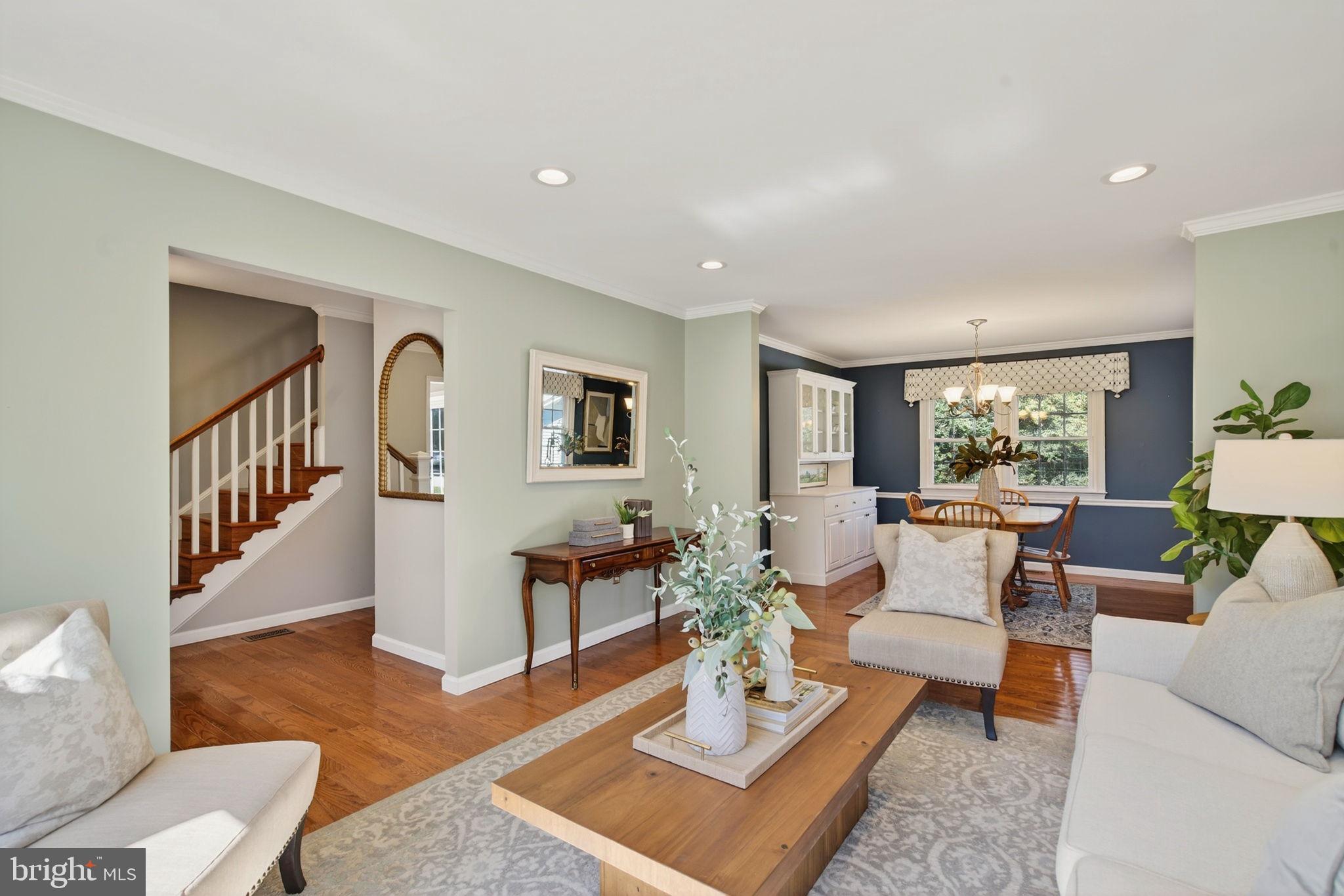 BURKE CENTRE - Residential