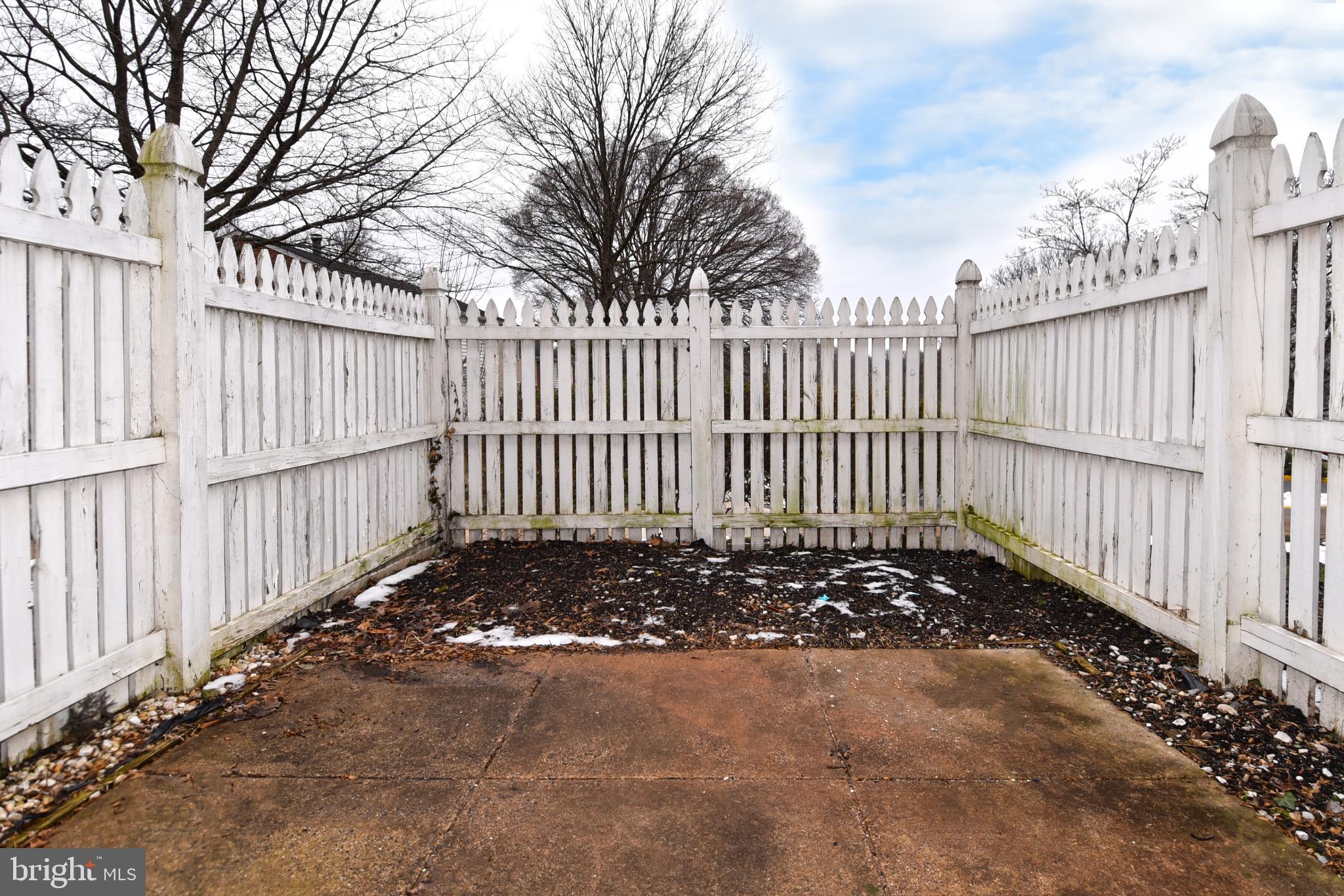 THE ARLINGTON - Residential Lease