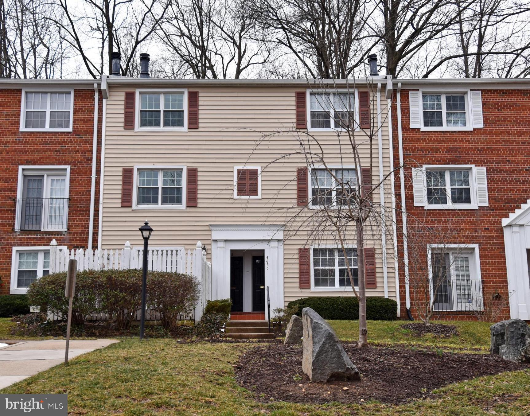 THE ARLINGTON - Residential Lease