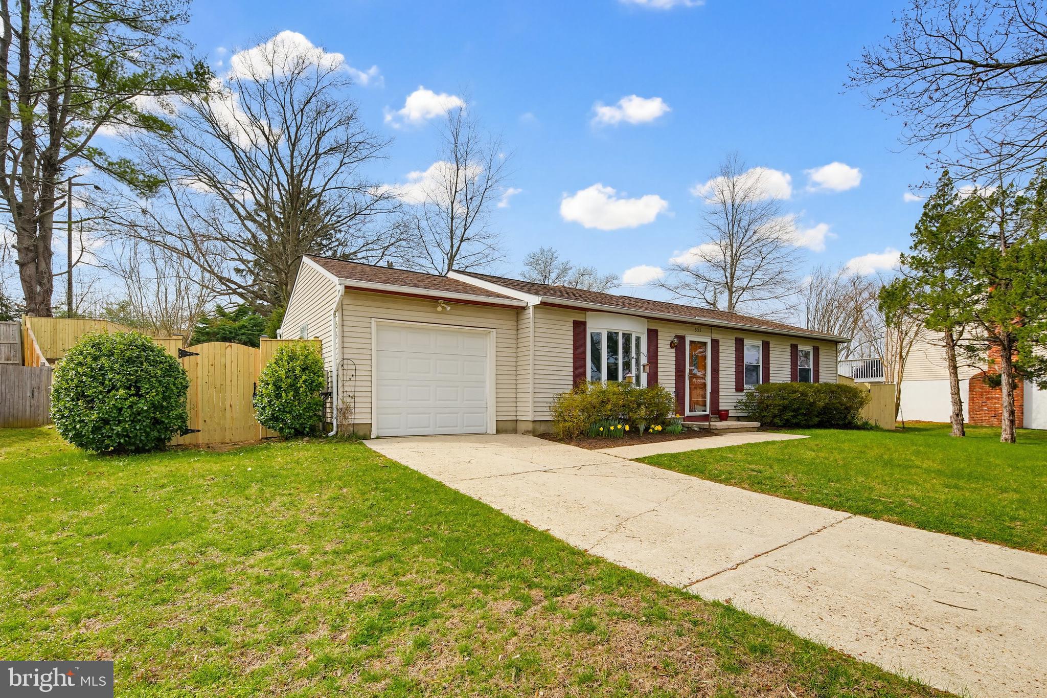 CROFTON VILLAGE - Residential