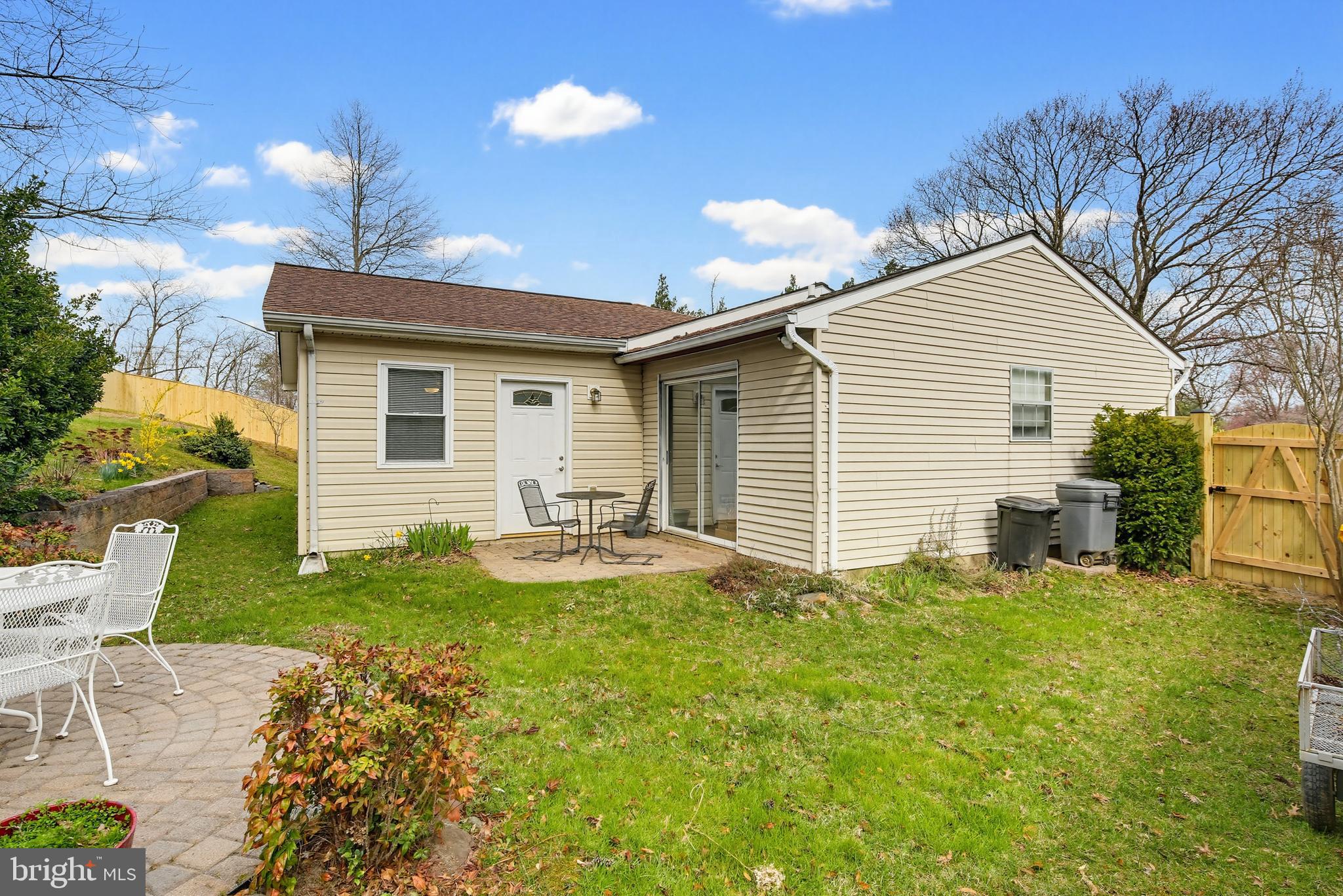 CROFTON VILLAGE - Residential