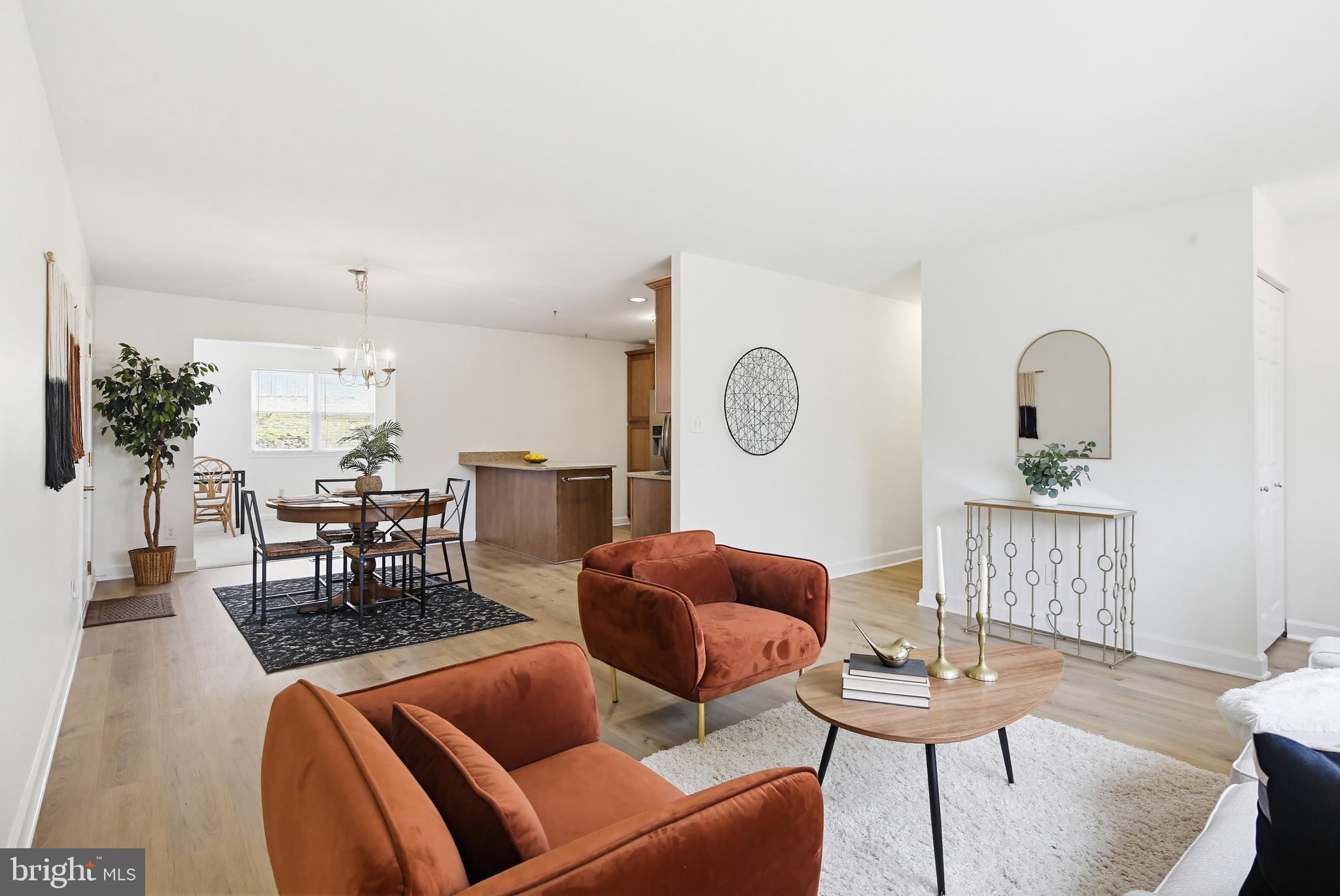 CROFTON VILLAGE - Residential